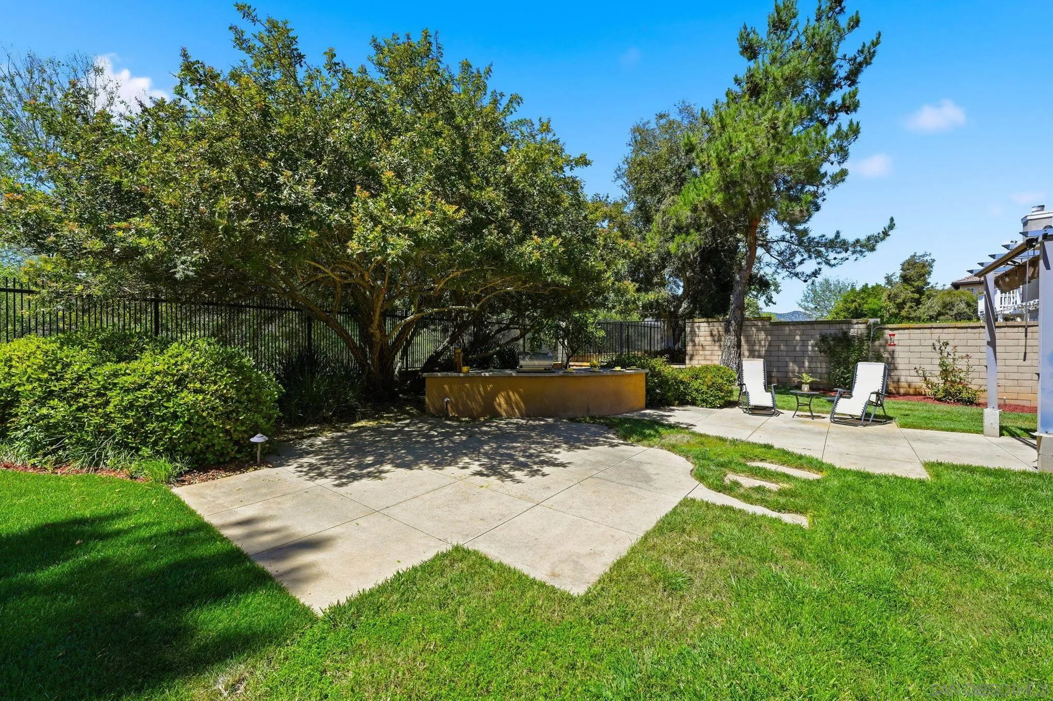 https://cdn.realtyfeed.com/cdn/127/260008448/e3414029b503b228f113117c4bbb4242.webp