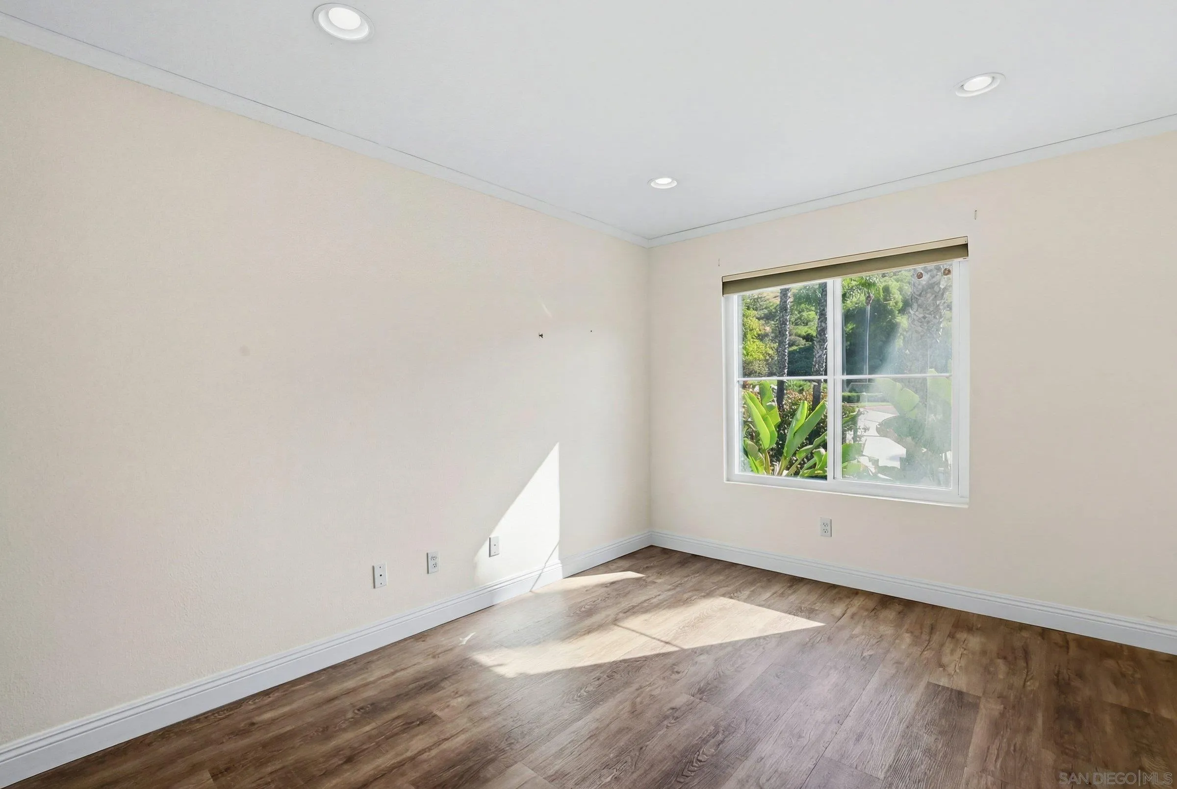 Photo #31: 260008450 Listing: Photo #31