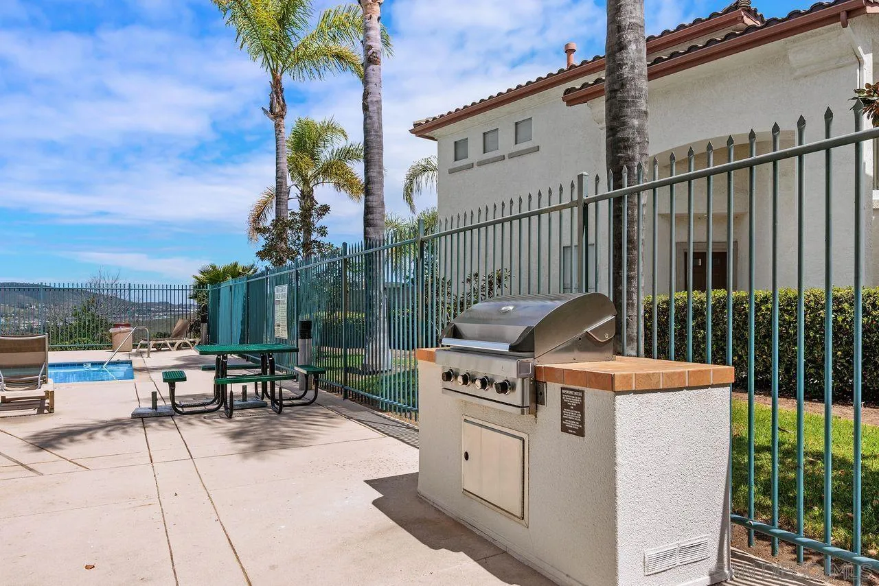 https://cdn.realtyfeed.com/cdn/127/260008451/61ef309e85ad18b043861357f3fabeec.webp