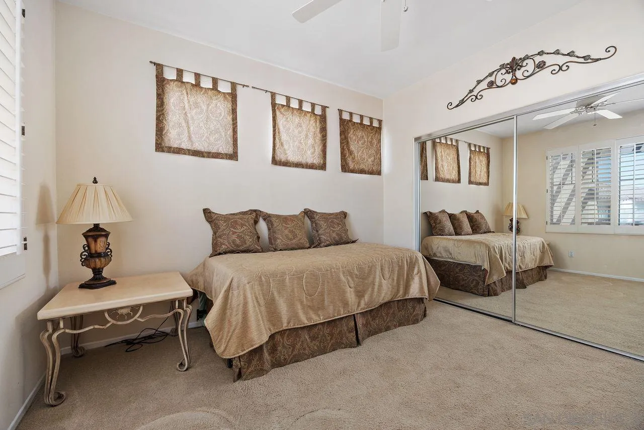 https://cdn.realtyfeed.com/cdn/127/260008451/d5afe97c25613068780f6e8cf37d75bd.webp