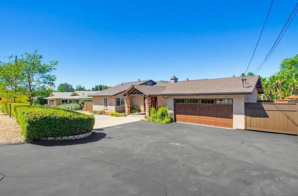 https://cdn.realtyfeed.com/cdn/127/260008452/0e8ea09447a095242888f9c496618f92.webp