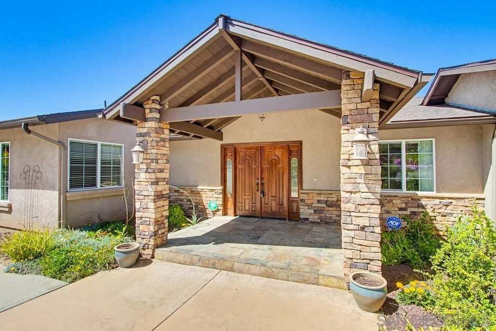 https://cdn.realtyfeed.com/cdn/127/260008452/10f726dd30f370fb094cdf65a183792a.webp