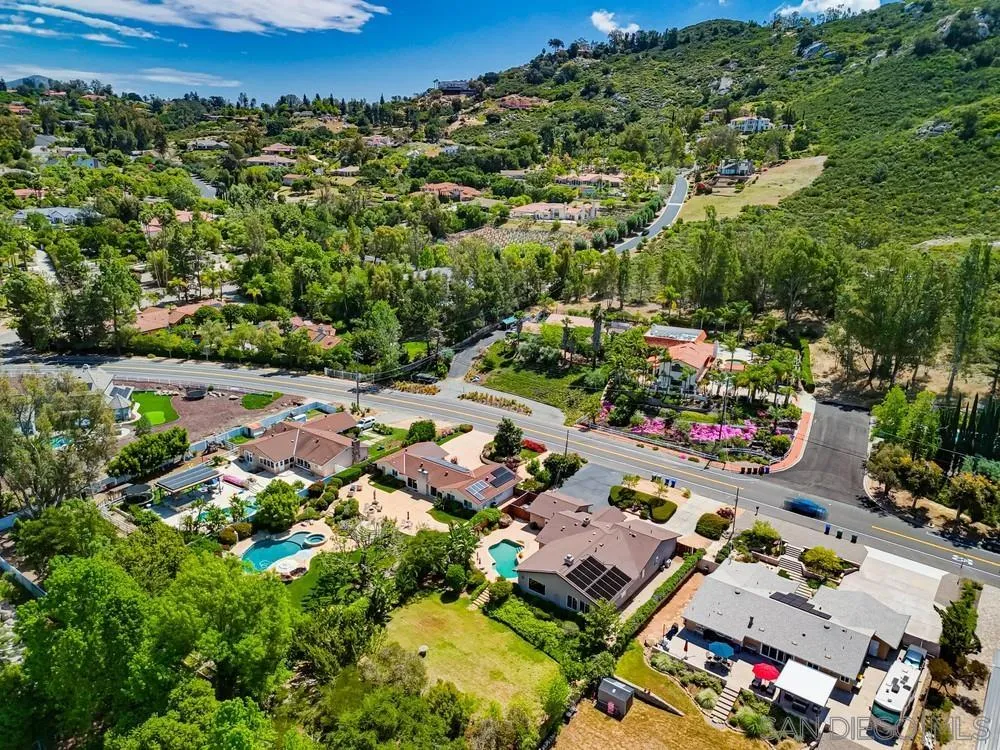 https://cdn.realtyfeed.com/cdn/127/260008452/3205f51ec99ebbbec3edee50dd928a61.webp