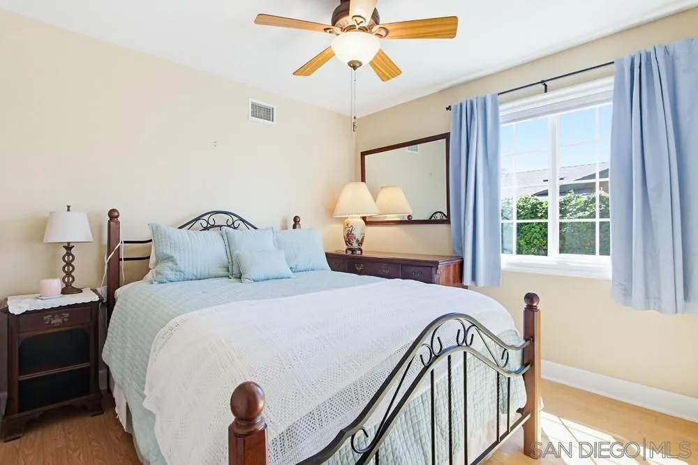 https://cdn.realtyfeed.com/cdn/127/260008452/b20183972e835ef5a9c003d04884658d.webp