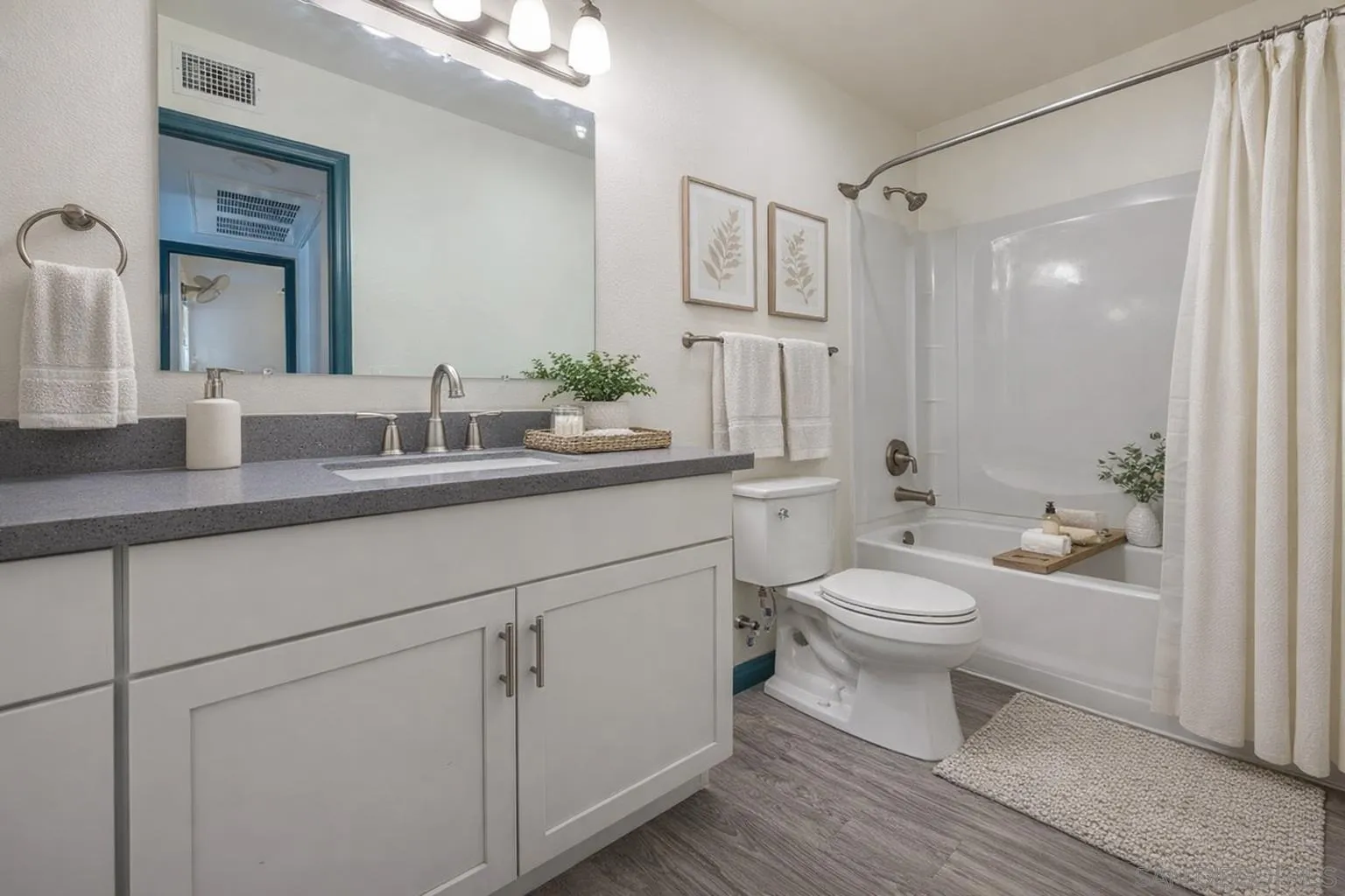 Photo #13: 260008456 Listing: Photo #13