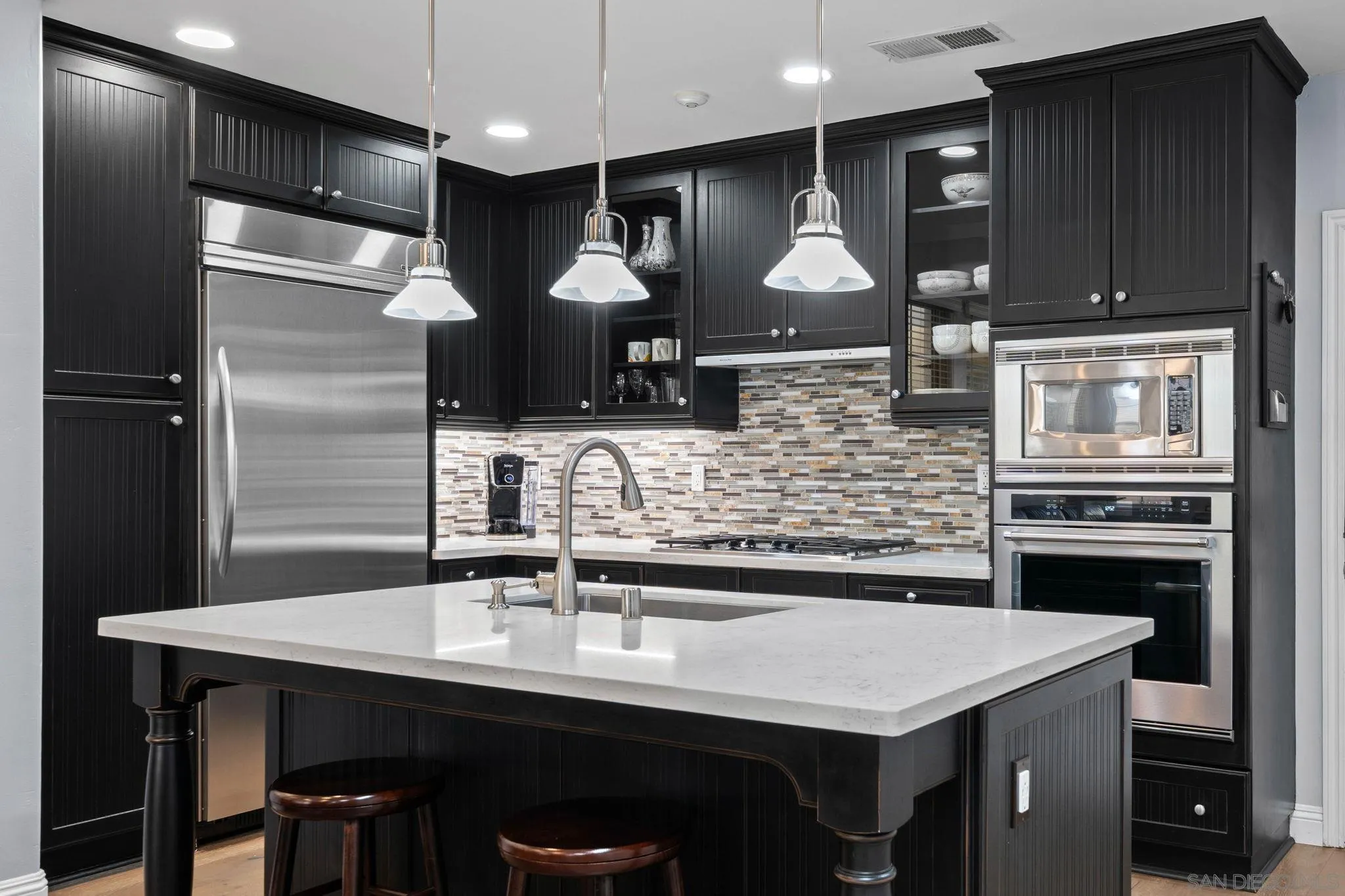https://cdn.realtyfeed.com/cdn/127/260008457/3bdd3e2a26699a1b01e47e3999e2c9c3.webp