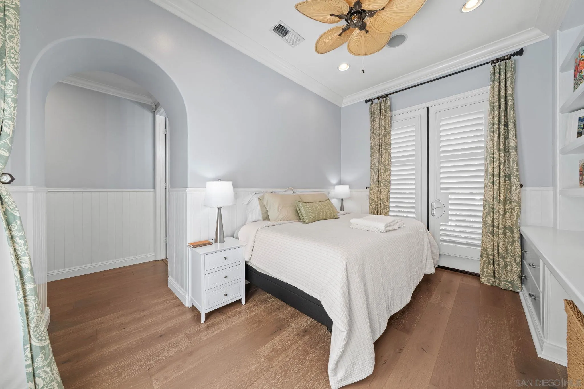 https://cdn.realtyfeed.com/cdn/127/260008457/5a8a1b49a2addd54462c546740fcacb3.webp