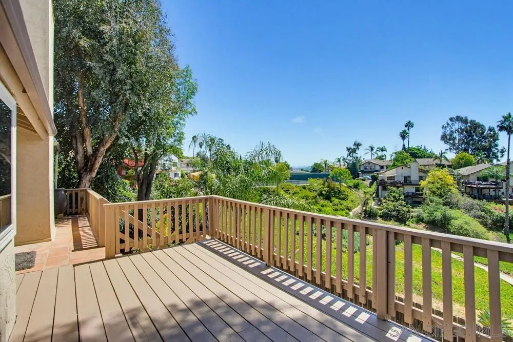 https://cdn.realtyfeed.com/cdn/127/260008461/79f695ded9255537aff0aa87db6173d9.webp