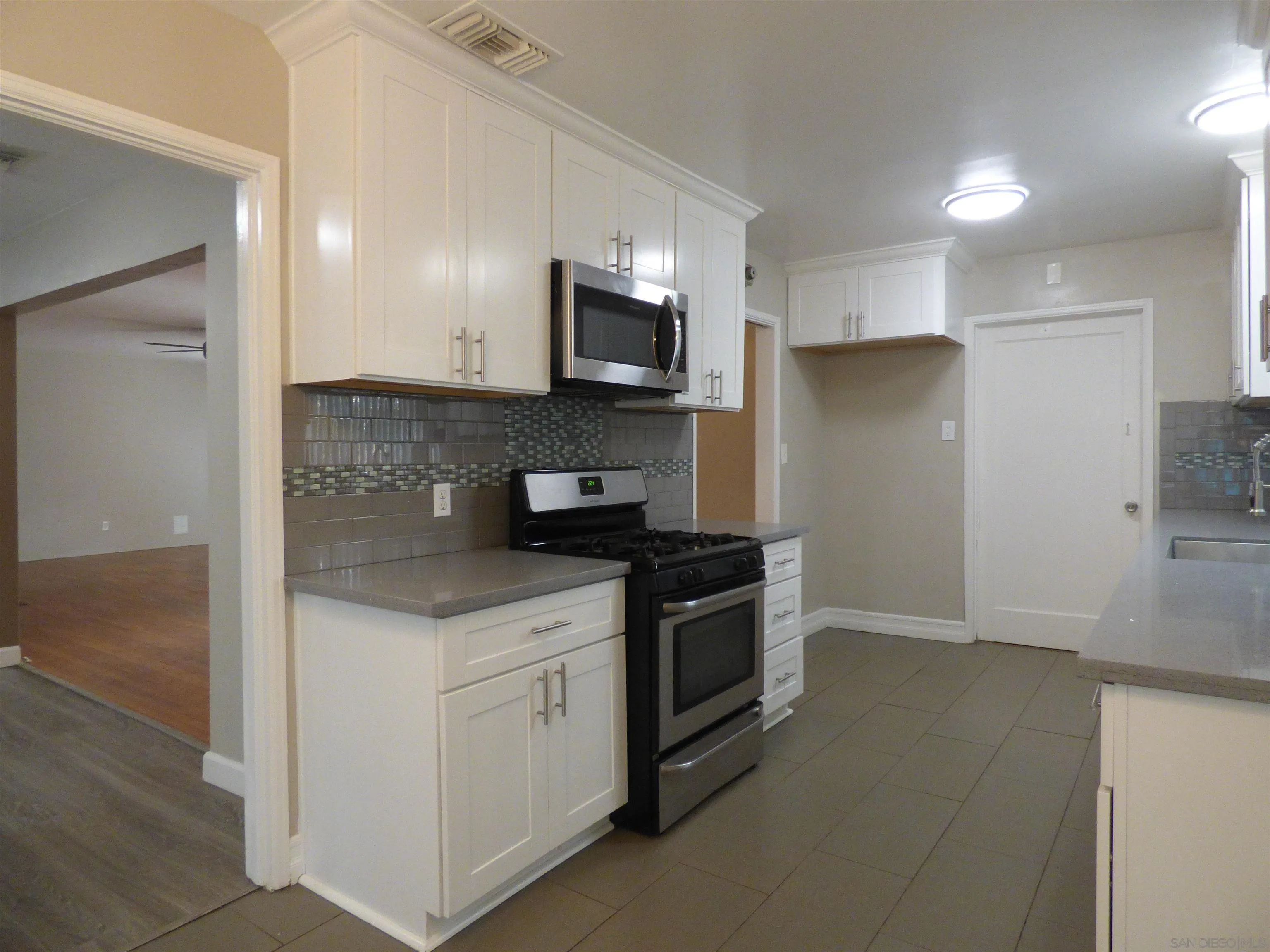 https://cdn.realtyfeed.com/cdn/127/260008462/03e1f0b7396c77897a75d2d0d45ae1df.webp