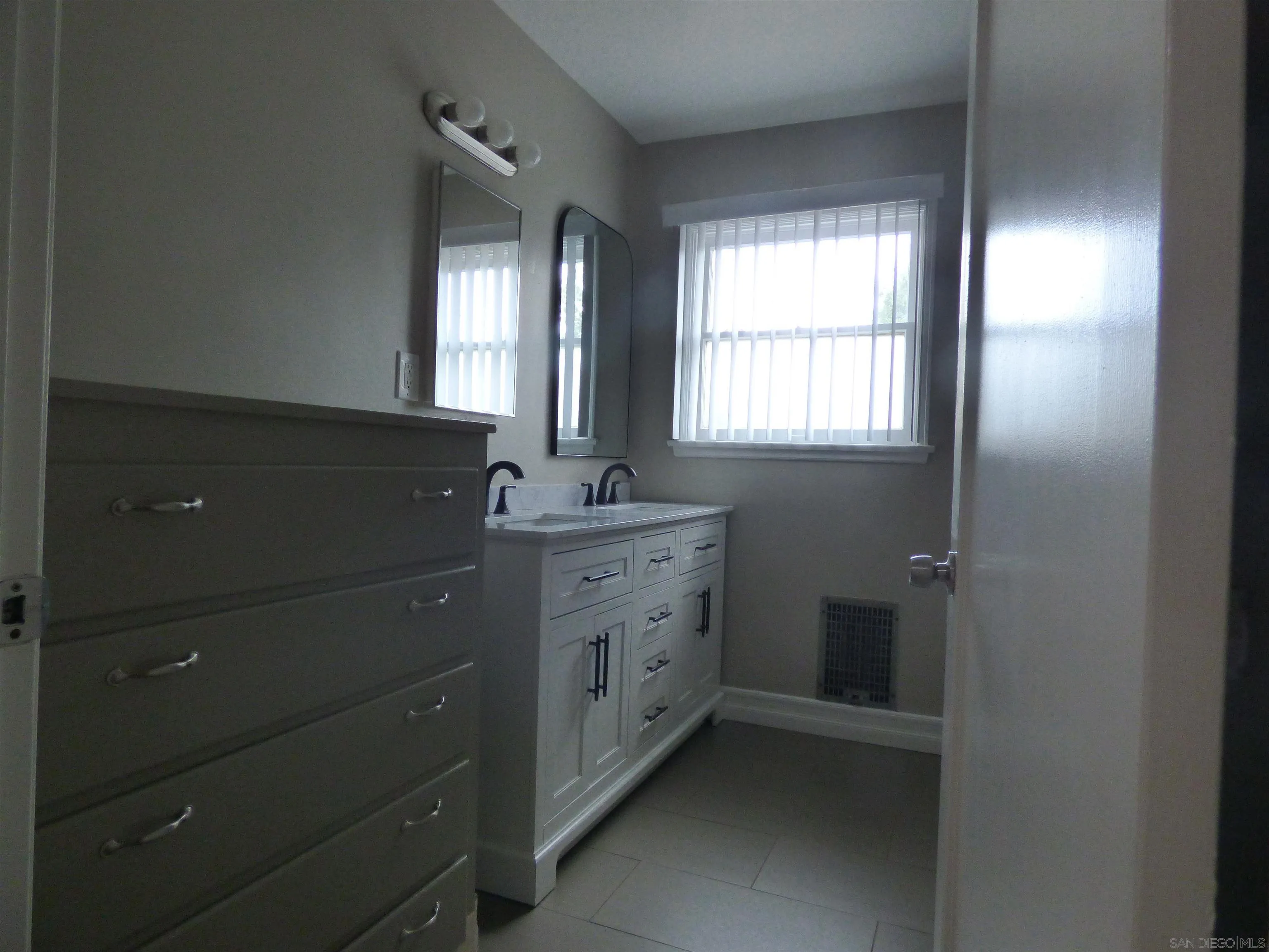 https://cdn.realtyfeed.com/cdn/127/260008462/151e1375a47e59259ae9f1ae4a995309.webp
