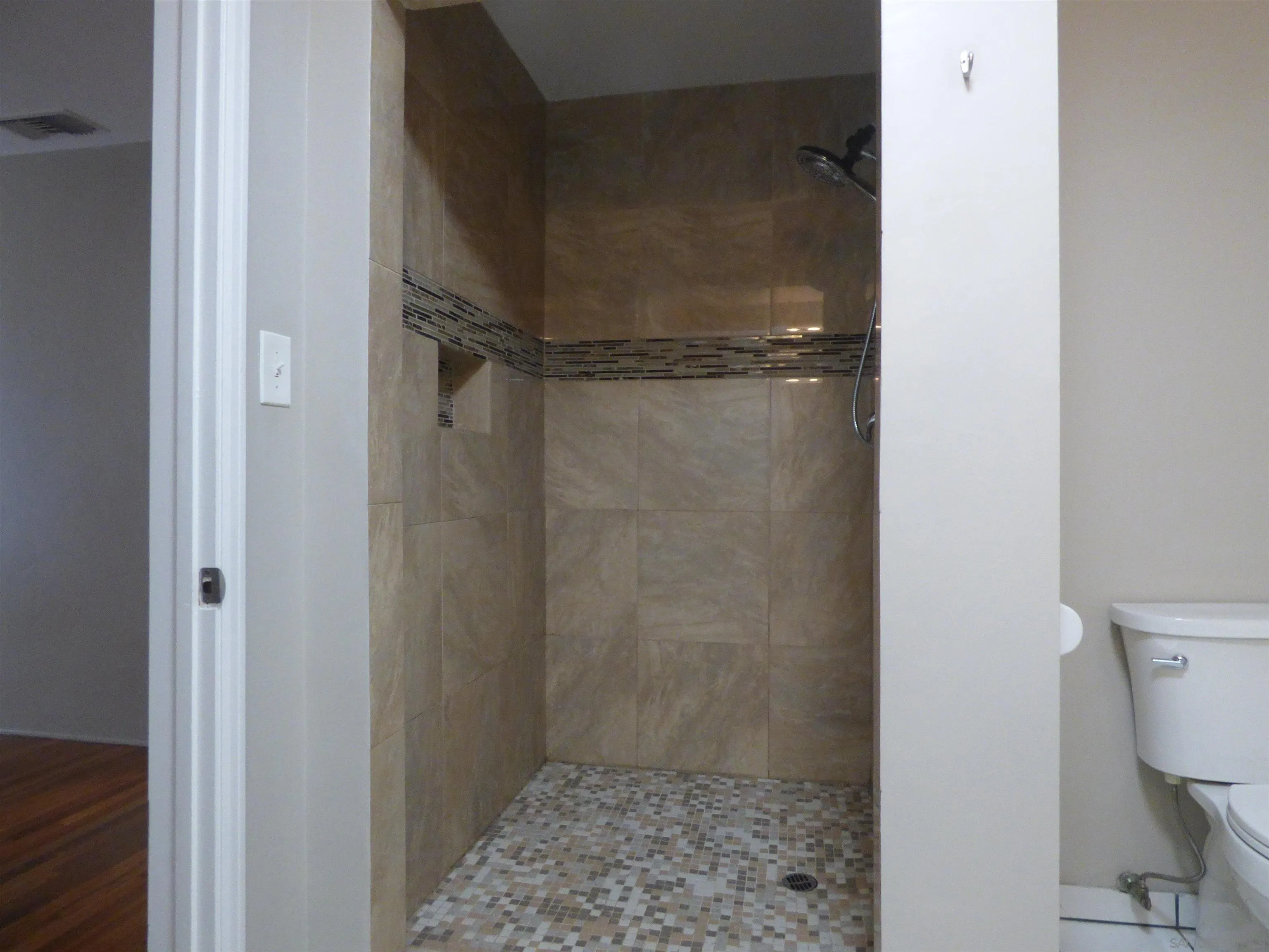 https://cdn.realtyfeed.com/cdn/127/260008462/3b16c752038a07a08d62e31cfc82a395.webp