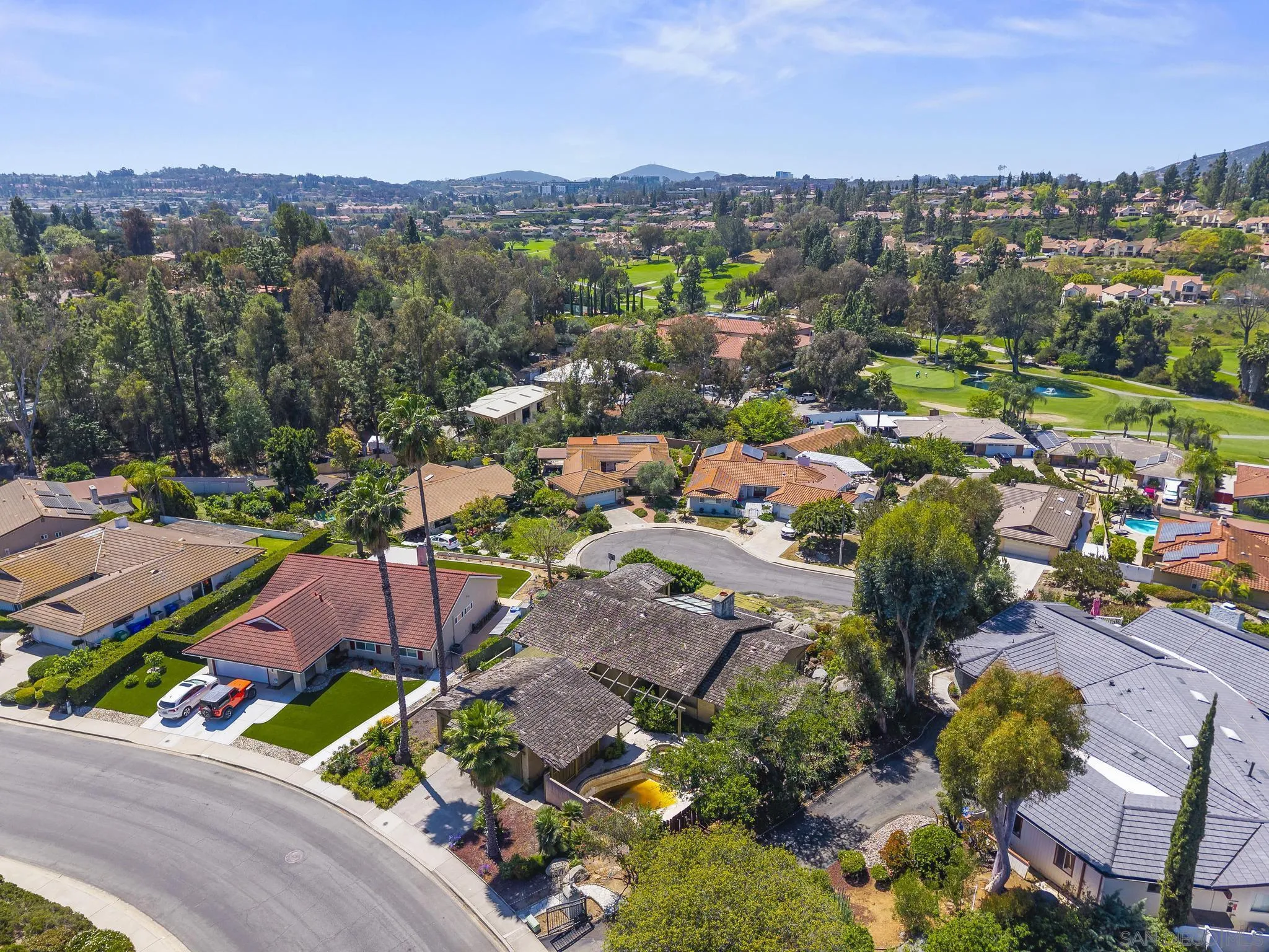 https://cdn.realtyfeed.com/cdn/127/260008467/54530538e1879b0f6606f9c6d0ffb24a.webp