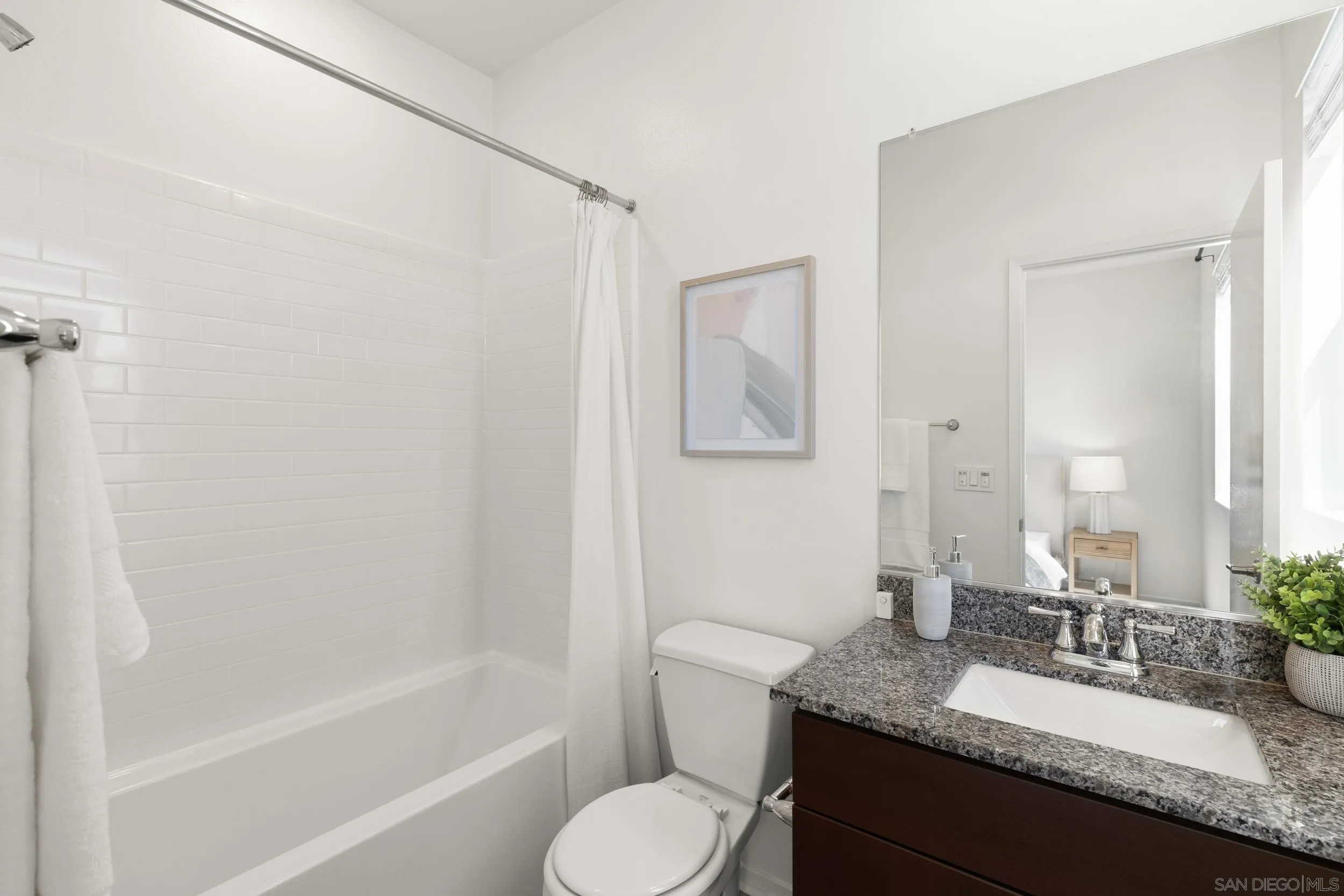 Photo #19: 260008472 Listing: Photo #19