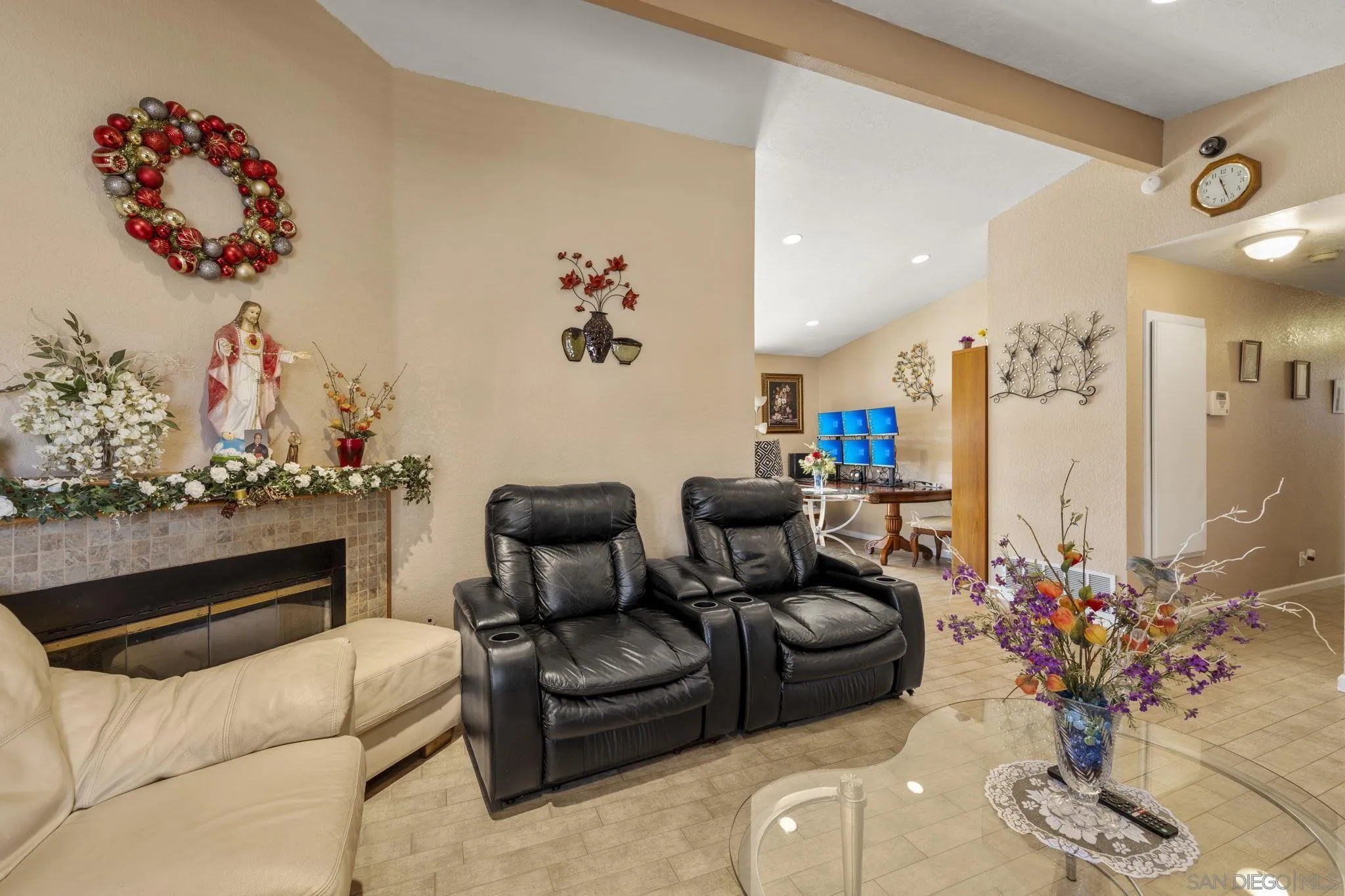 https://cdn.realtyfeed.com/cdn/127/260008474/7c314681959c6570f17505f0377e2c43.webp
