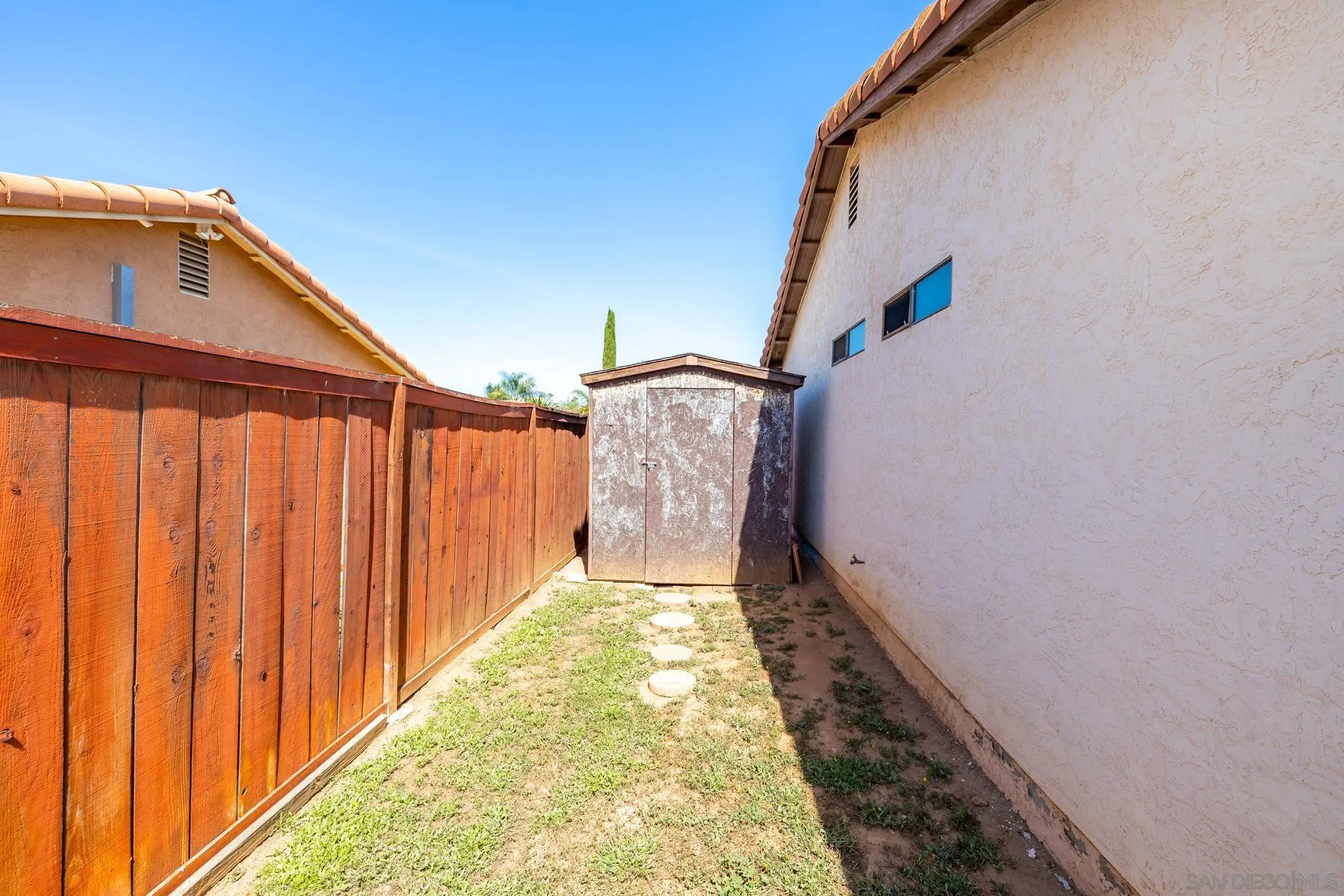 https://cdn.realtyfeed.com/cdn/127/260008474/dea3262249674cf4a48b81c318ad71d5.webp
