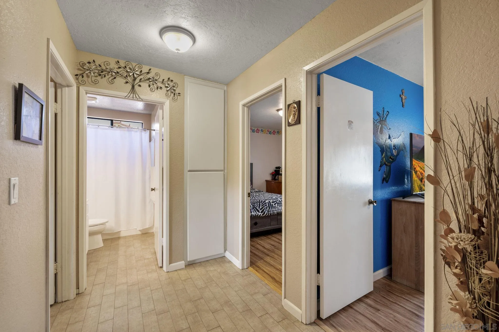 https://cdn.realtyfeed.com/cdn/127/260008474/e99794d572a6854720c8d19c86656618.webp