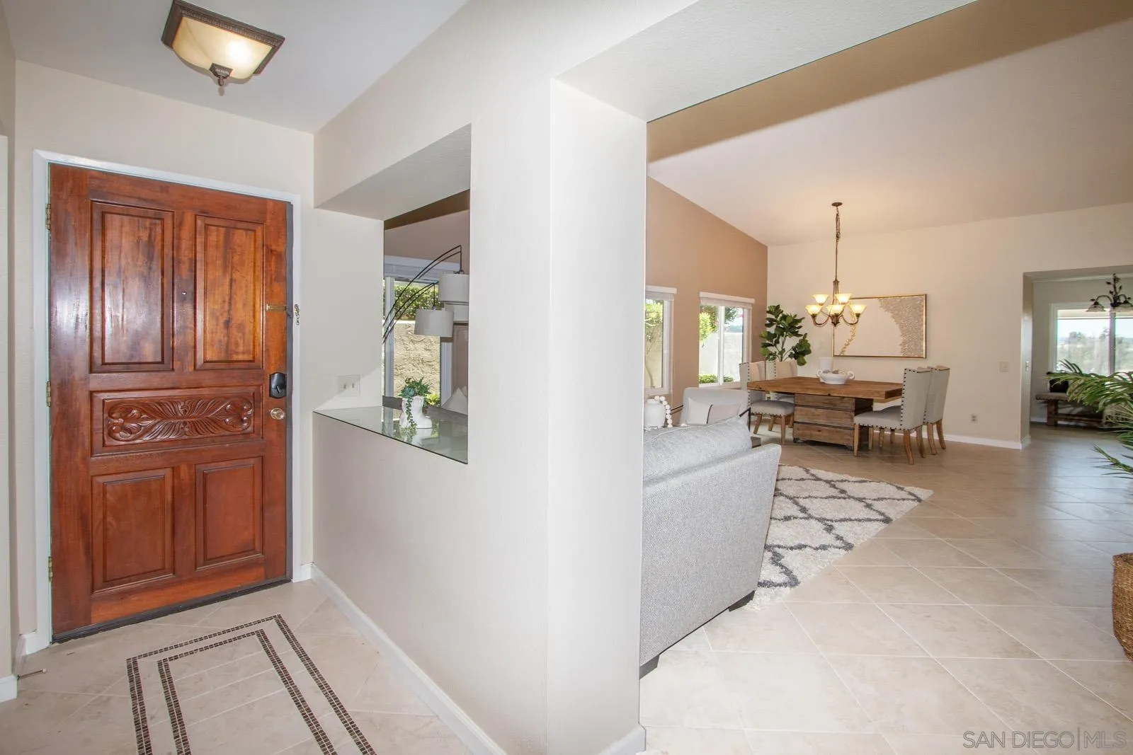 https://cdn.realtyfeed.com/cdn/127/260008478/a54a1097c2c1be78cfc755f68814e86d.webp