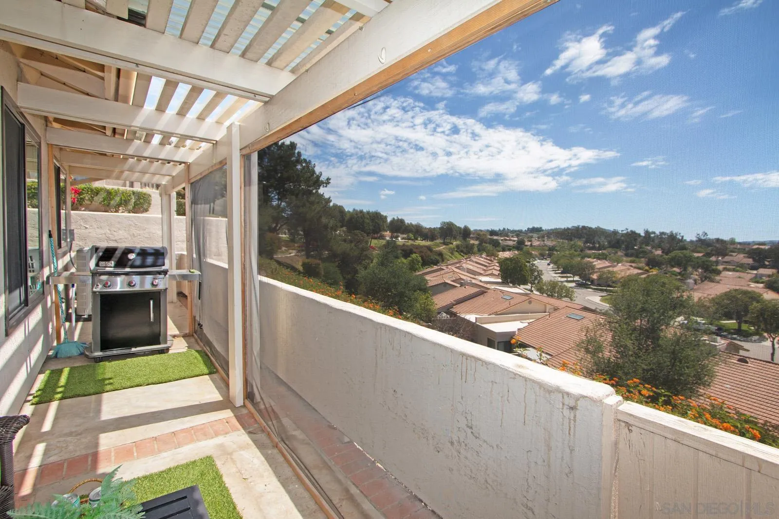 https://cdn.realtyfeed.com/cdn/127/260008478/c033897dab613ab1ba5244fbeecc2b06.webp