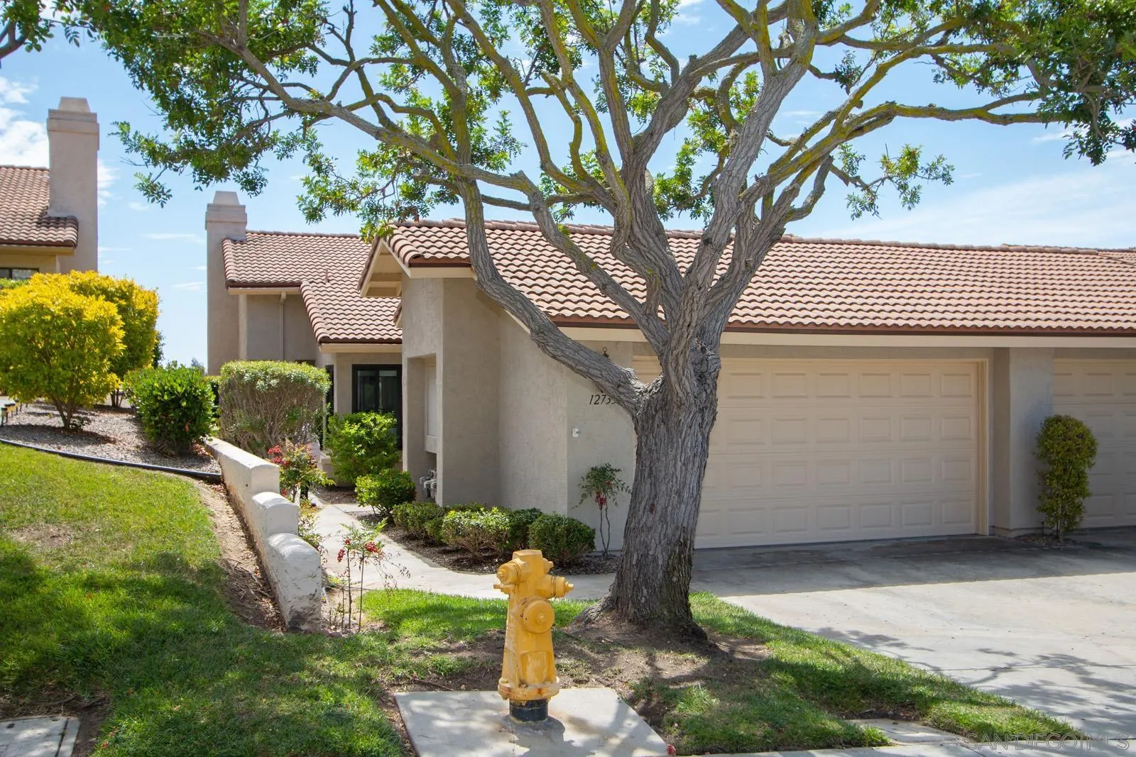 https://cdn.realtyfeed.com/cdn/127/260008478/d03ae37edcdc4be293cbf376bc9b77d1.webp