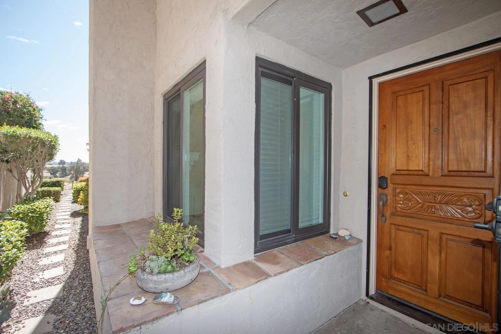 https://cdn.realtyfeed.com/cdn/127/260008478/d371797cce2b6410b491a1e6653c1a4f.webp