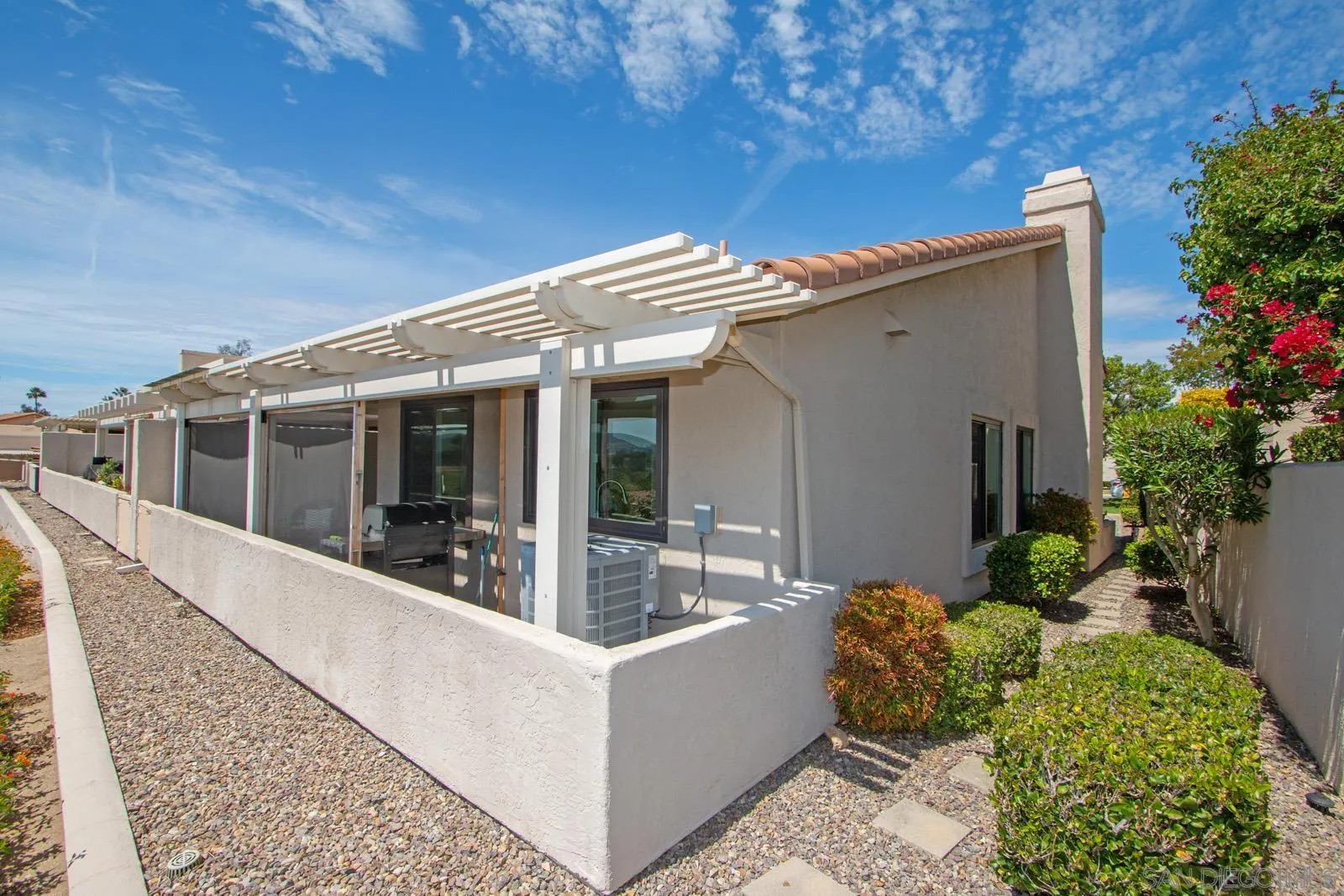 https://cdn.realtyfeed.com/cdn/127/260008478/dd59591da233cbb2823447d0e802e083.webp