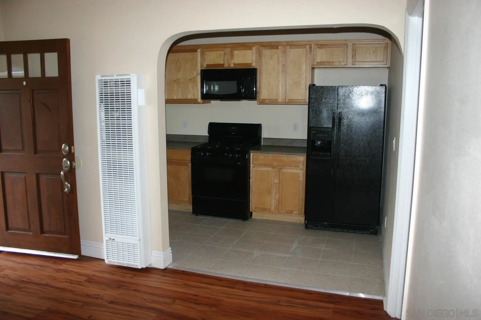 Photo #5: 260008482 Listing: Photo #5