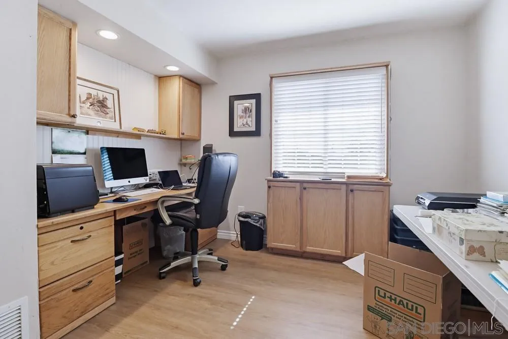 https://cdn.realtyfeed.com/cdn/127/260008483/31b9810a852f9537c92f18f9d22d0c47.webp