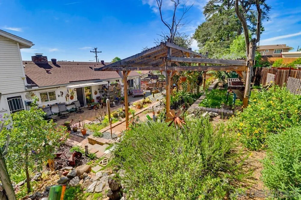 https://cdn.realtyfeed.com/cdn/127/260008483/71e08f470fb933dd760e87d682d459c0.webp