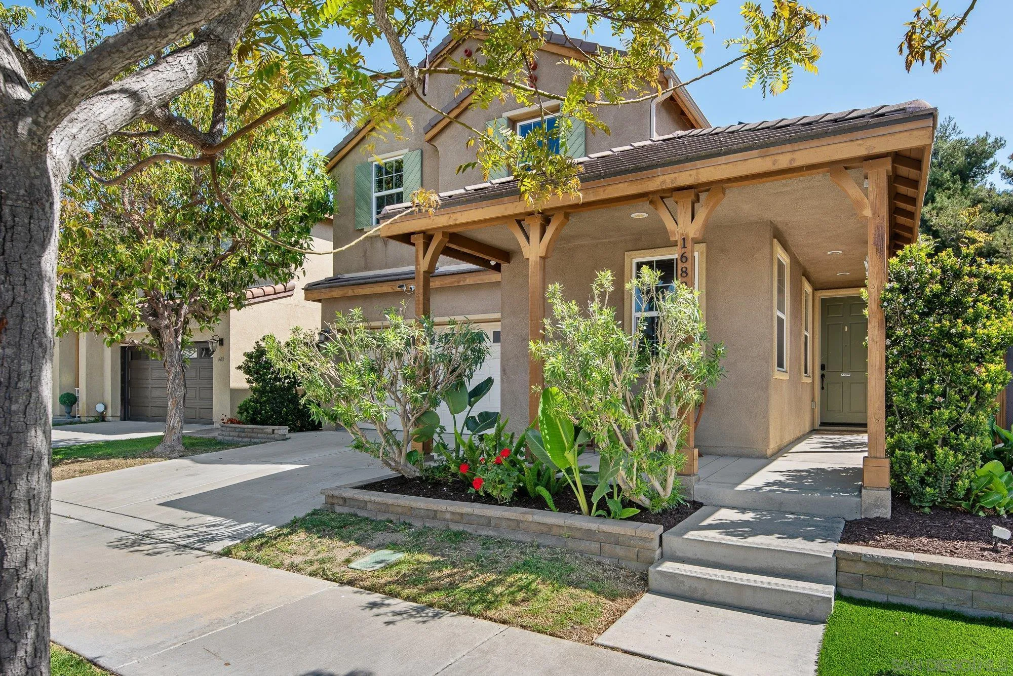 https://cdn.realtyfeed.com/cdn/127/260008486/2831dafd030242279ed1a1f753092d33.webp