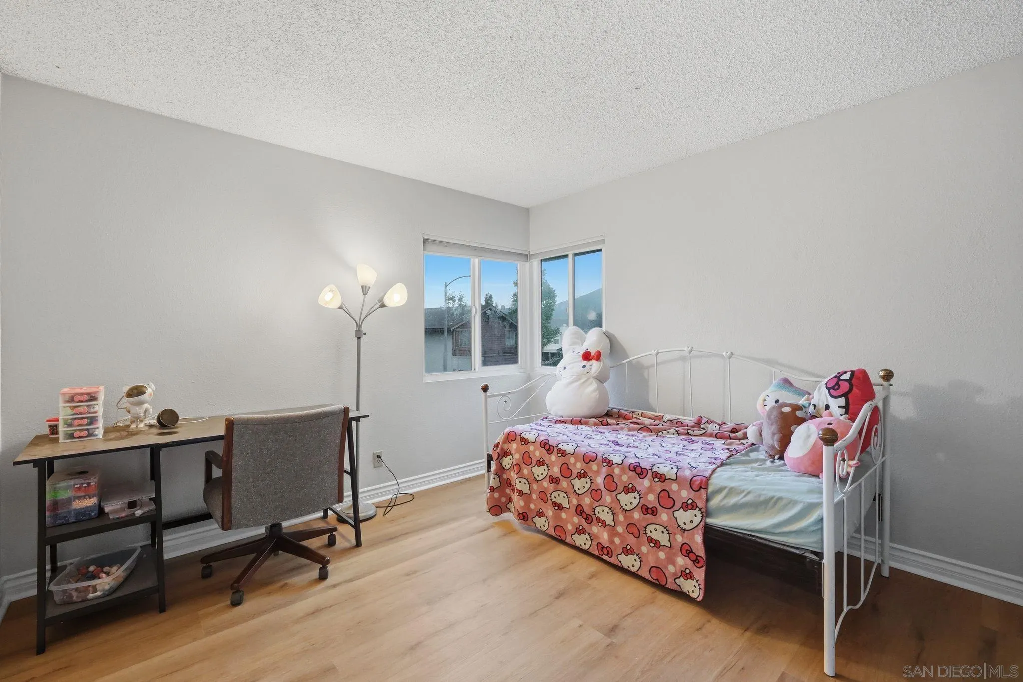 https://cdn.realtyfeed.com/cdn/127/260008487/cc48fbb825296c317a0113c93e1fabc8.webp
