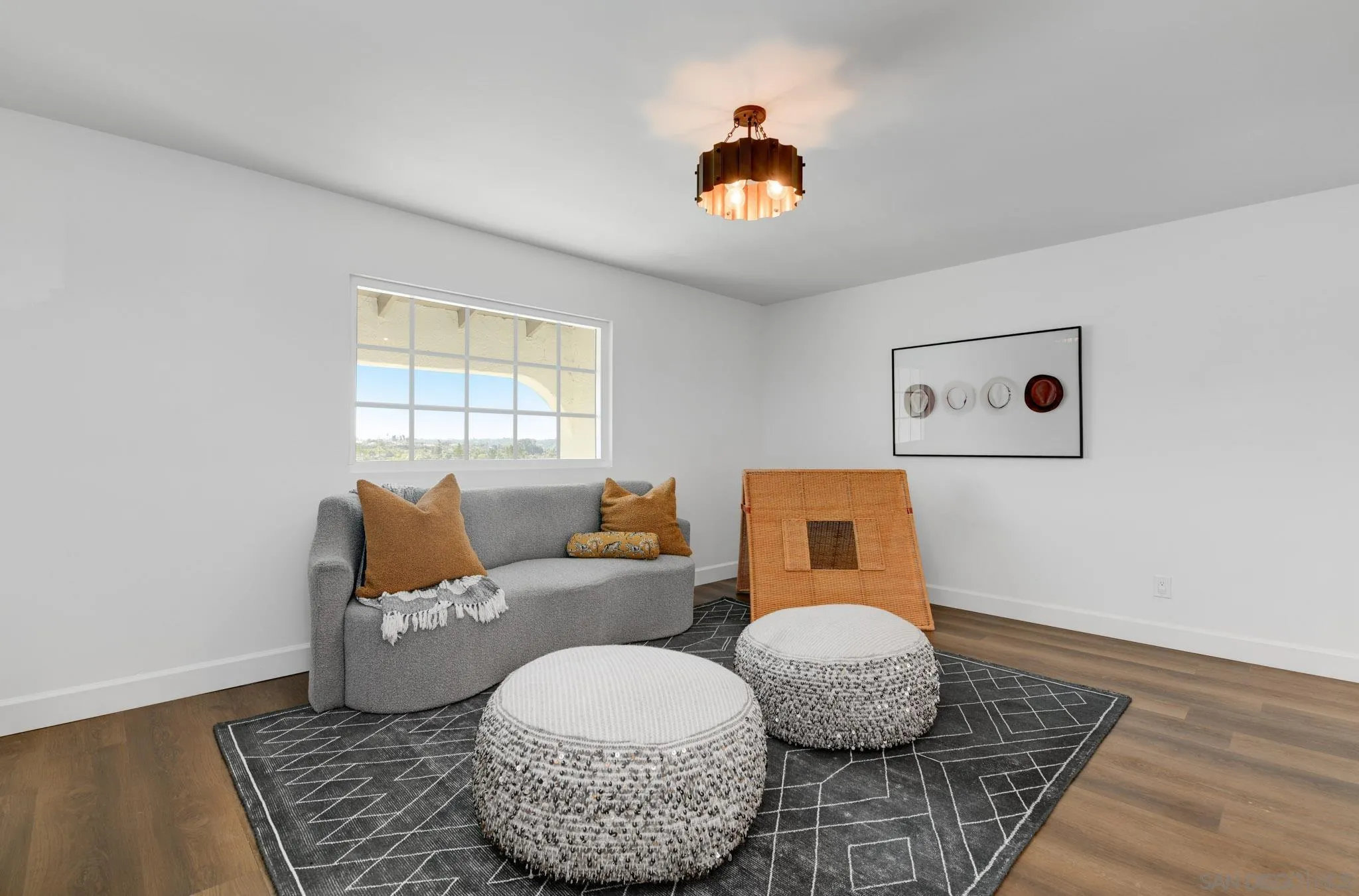 https://cdn.realtyfeed.com/cdn/127/260008488/0f60dda37fc6e82bc8d74be0242cd2a8.webp