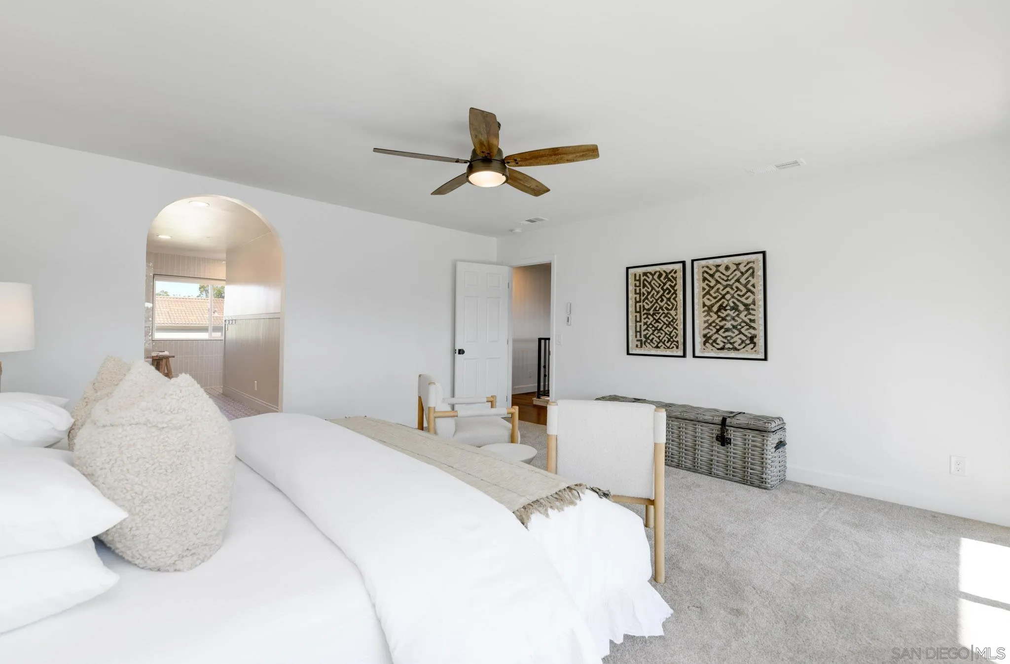https://cdn.realtyfeed.com/cdn/127/260008488/3c5f034deec64e6537239ecfe5e08adc.webp
