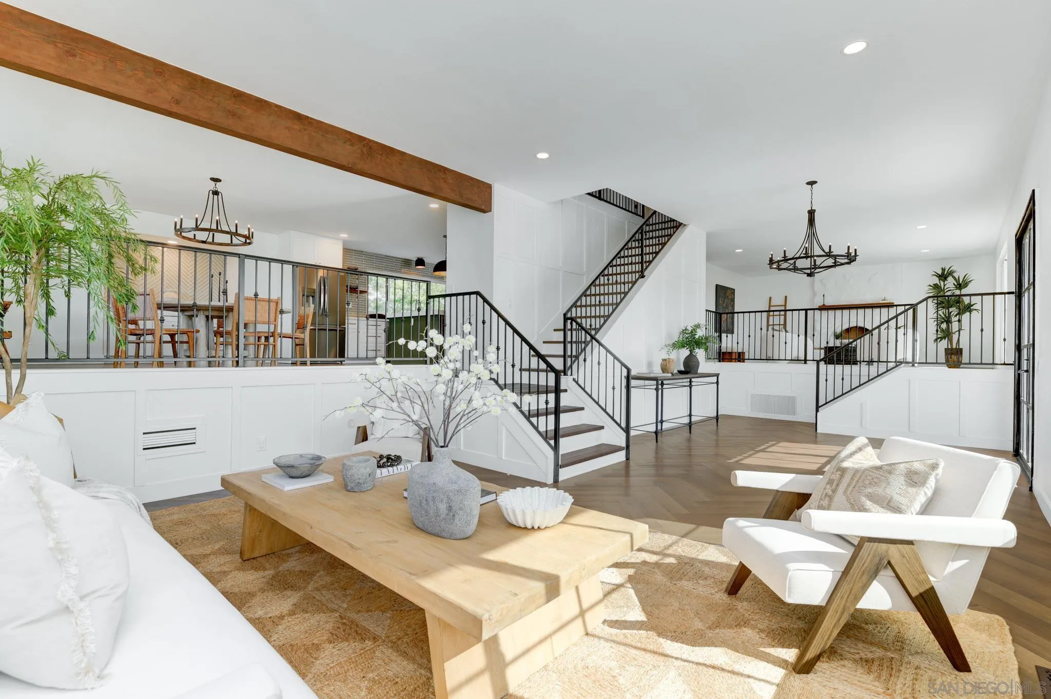 https://cdn.realtyfeed.com/cdn/127/260008488/86497e04beed62ec7b33cd10649225b0.webp