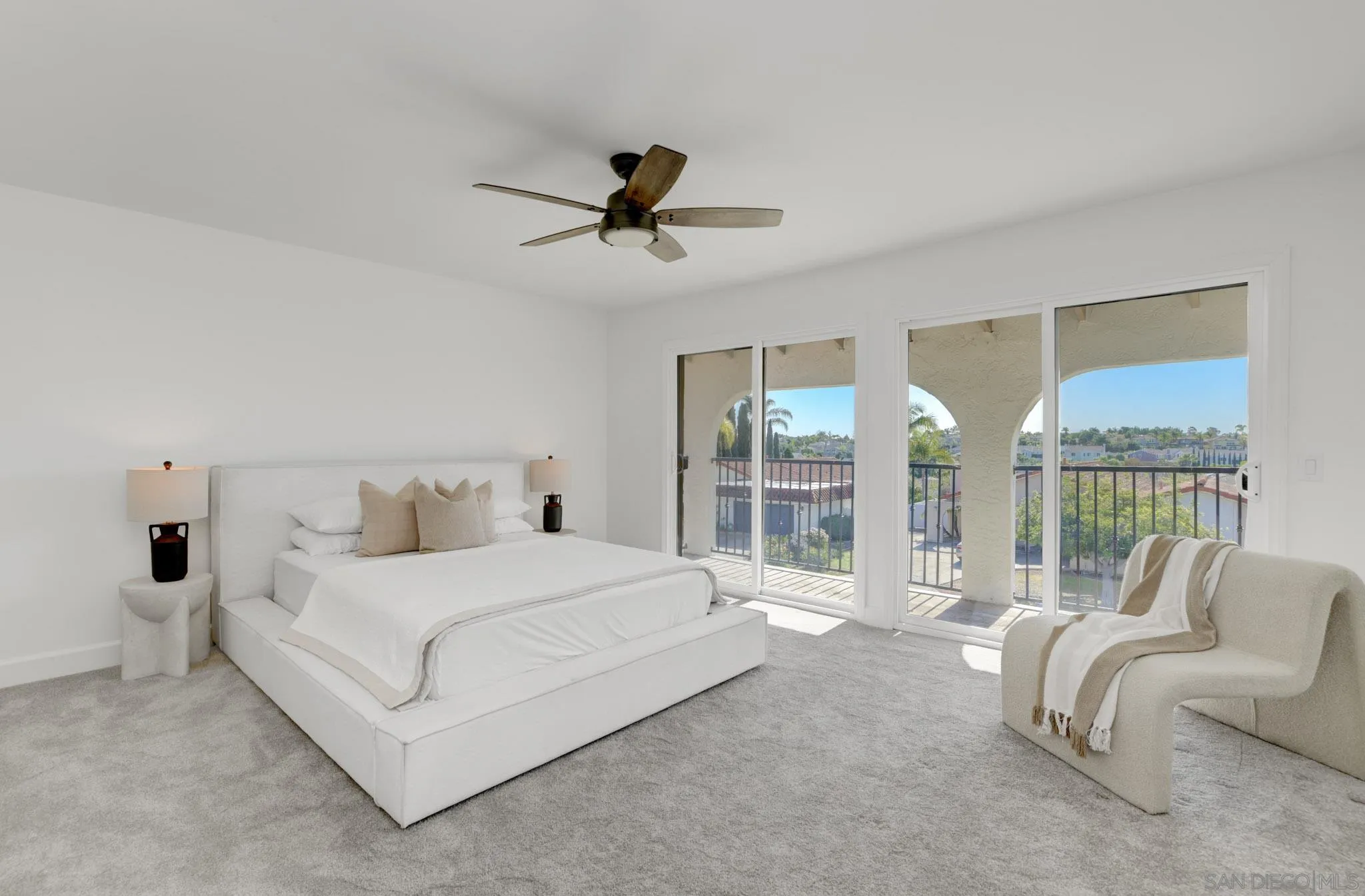 https://cdn.realtyfeed.com/cdn/127/260008488/cad59f5f72fbe1e351c92e906abc0860.webp