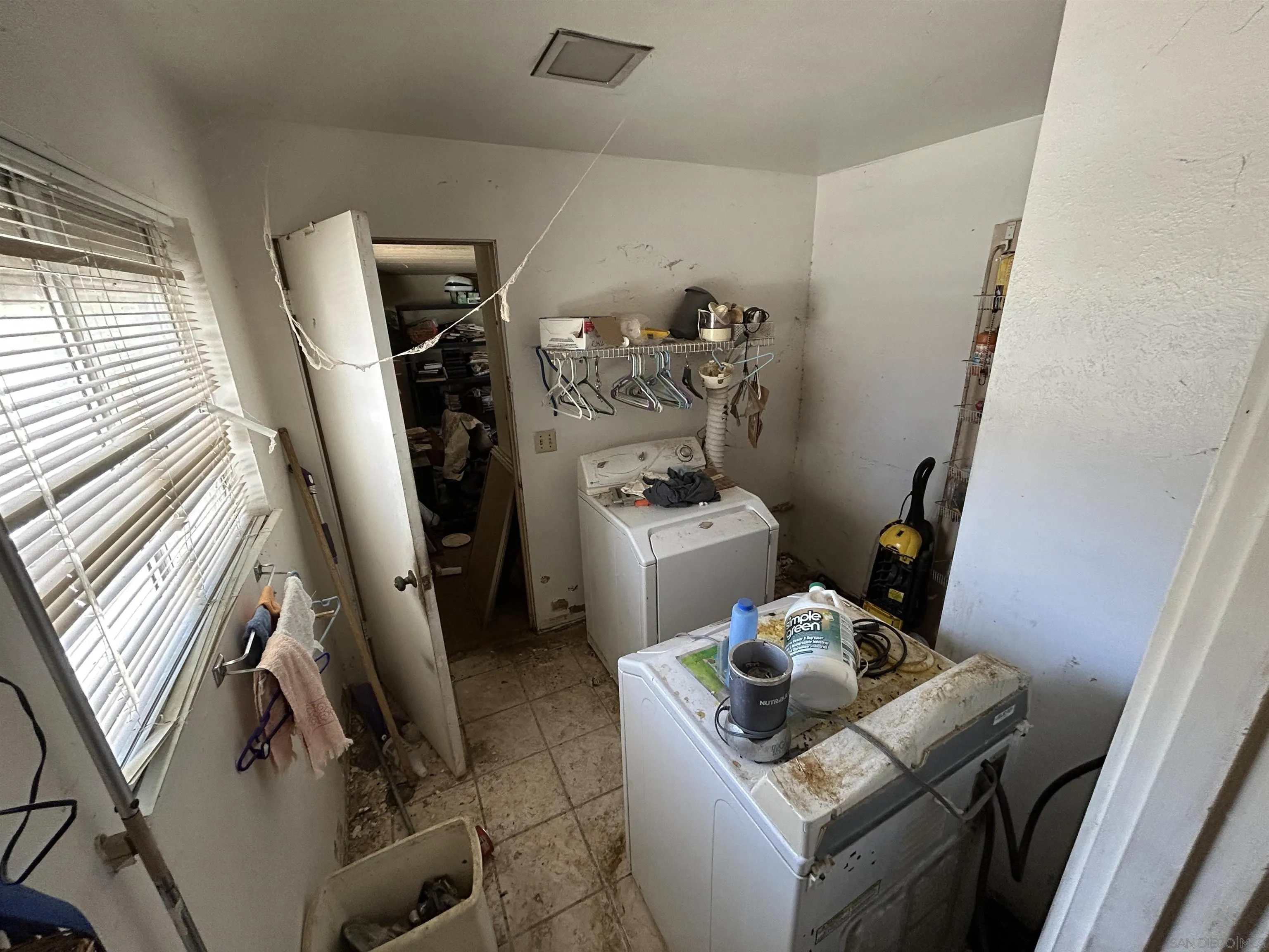 https://cdn.realtyfeed.com/cdn/127/260008492/a46783053f6ffe358b0b793d6c71ba83.webp