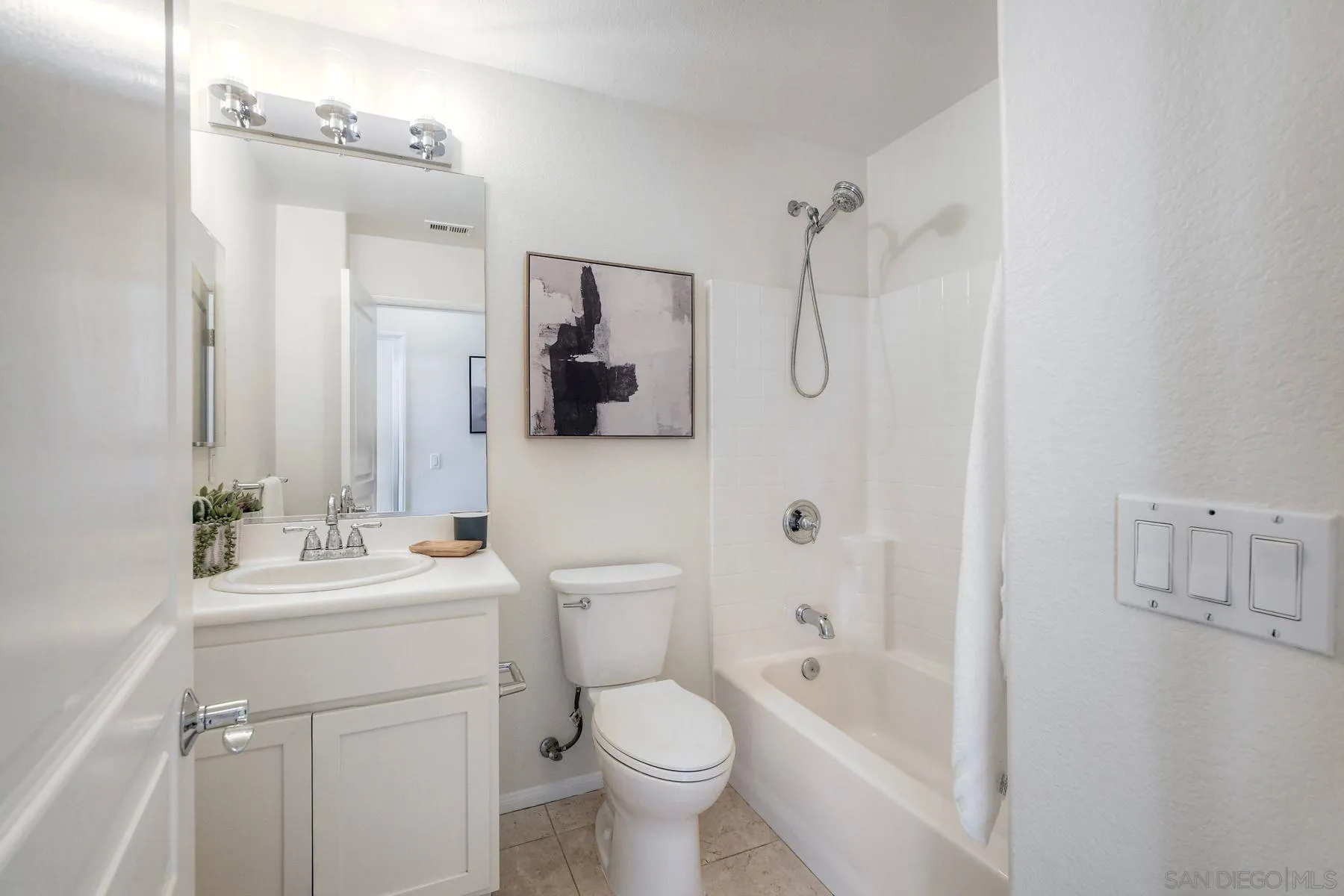 Photo #19: 260008495 Listing: Photo #19