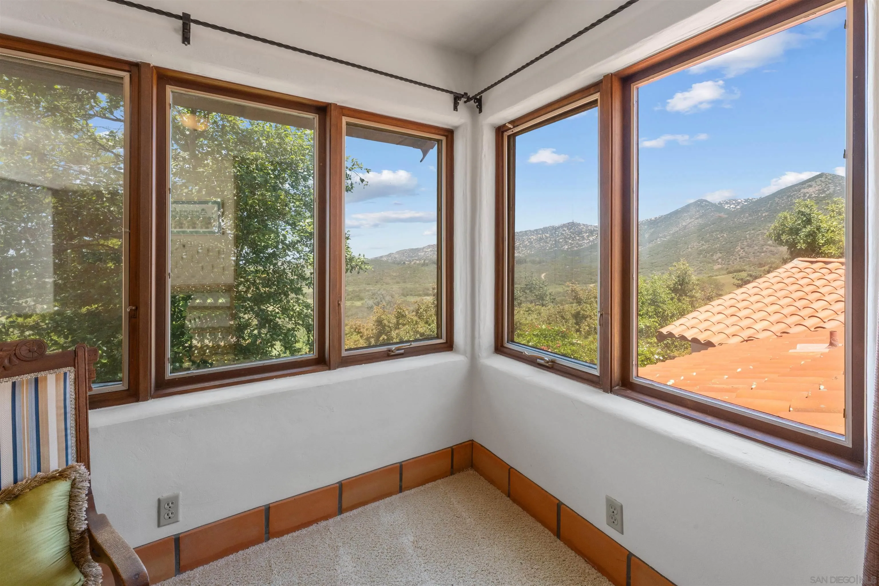 https://cdn.realtyfeed.com/cdn/127/260008496/01f7159dd1dc2db2b8c05d91e21eeb75.webp