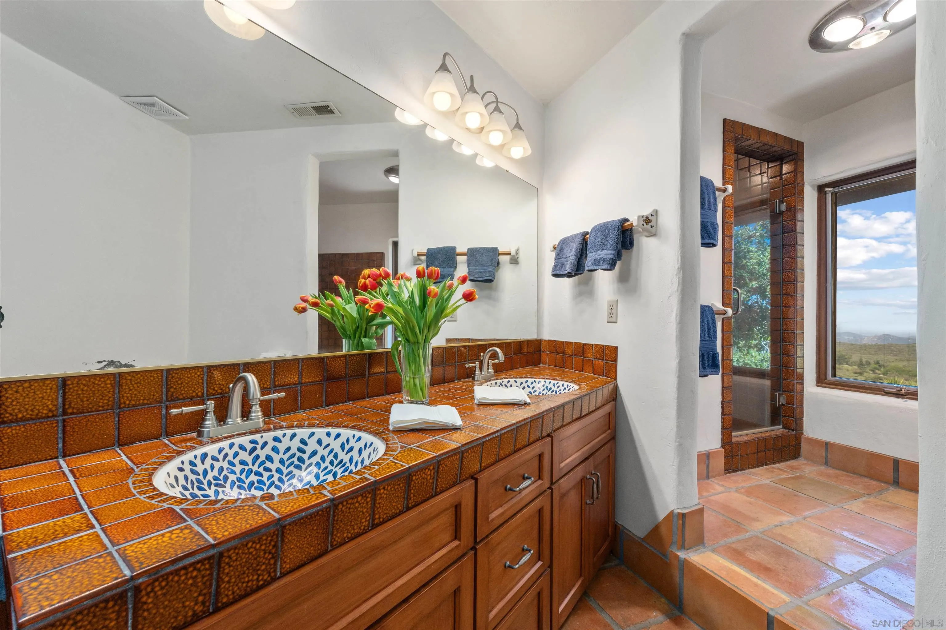 https://cdn.realtyfeed.com/cdn/127/260008496/45ef726a0e095789379ab8fa22aeadb8.webp