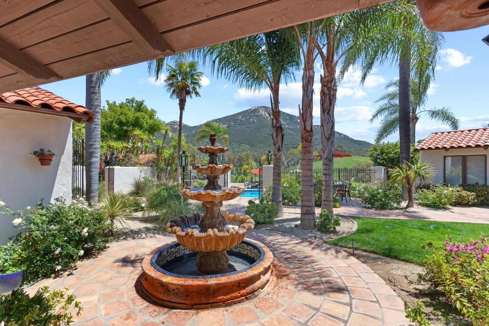 https://cdn.realtyfeed.com/cdn/127/260008496/9fc563f9cfe44e058539e6d1a7c6a1e3.webp
