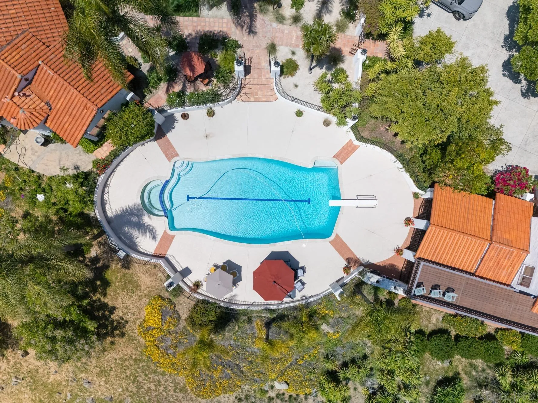 https://cdn.realtyfeed.com/cdn/127/260008496/b8244fc7088758c89574190782262642.webp