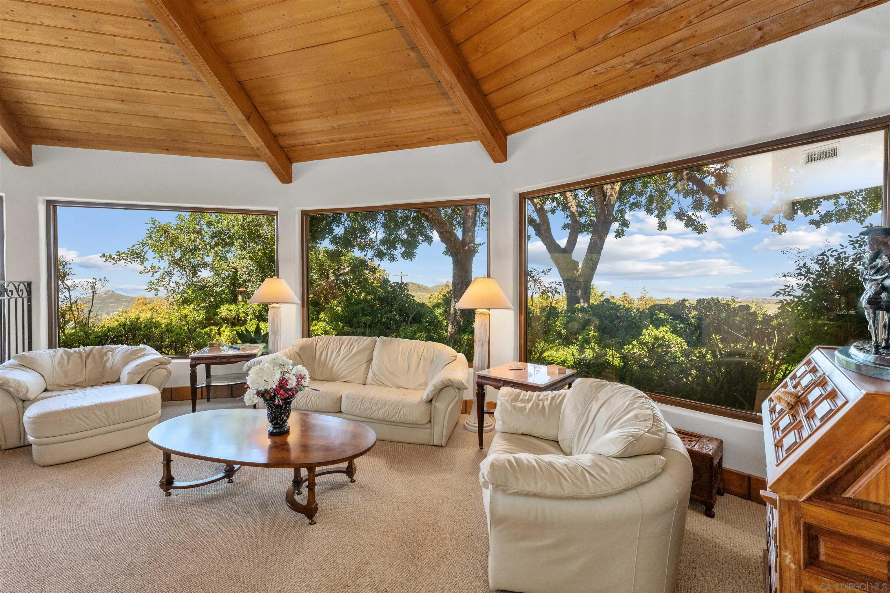https://cdn.realtyfeed.com/cdn/127/260008496/bfce0f326081255faafd5297f6d55dc5.webp