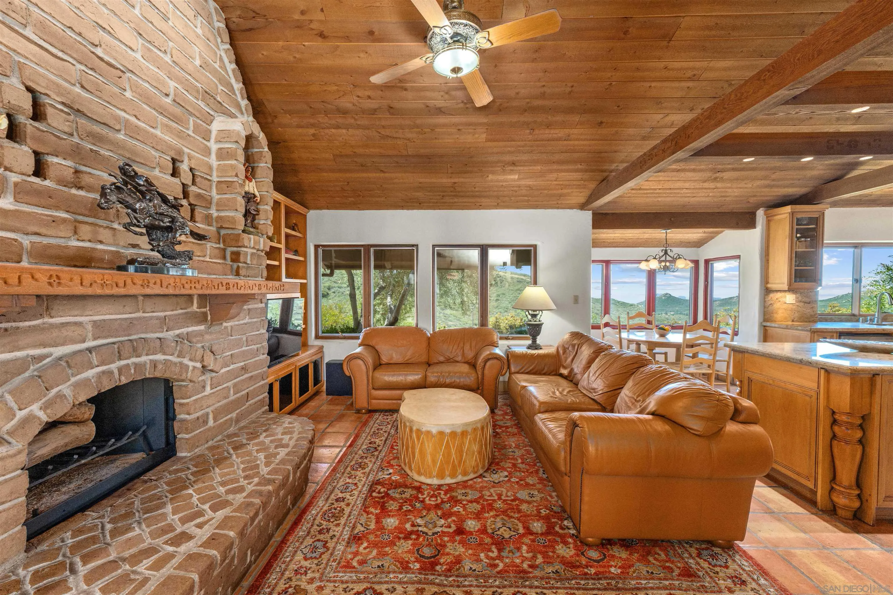 https://cdn.realtyfeed.com/cdn/127/260008496/e2252ab56f72b879b6cafdccc7fd0599.webp