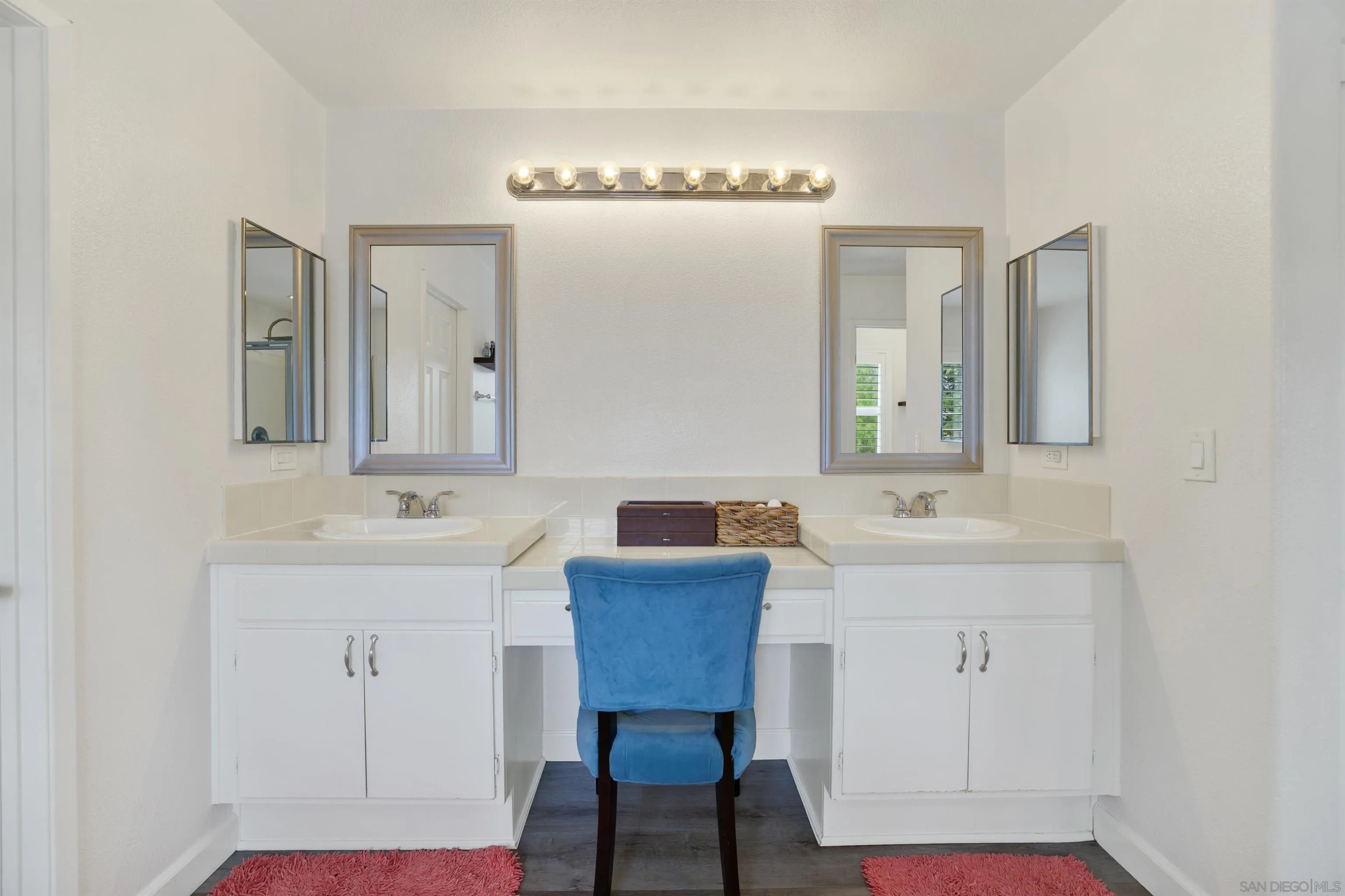 https://cdn.realtyfeed.com/cdn/127/260008497/7289543943509649bc7fa01868d8c5ba.webp