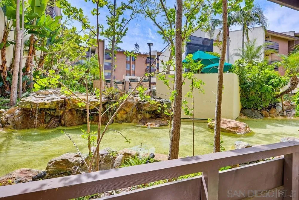 Photo #23: 260008499 Listing: Photo #23