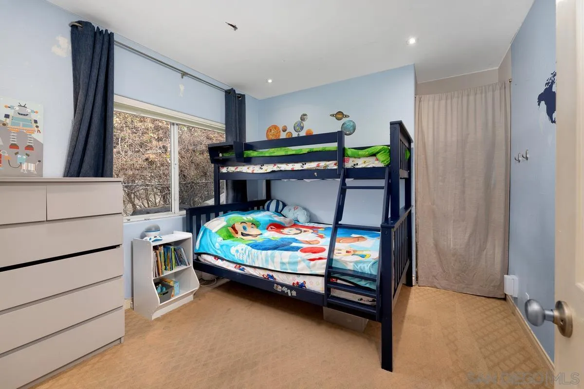 https://cdn.realtyfeed.com/cdn/127/260008503/01e4fc72b57f3f06a37cfb65d8adb889.webp
