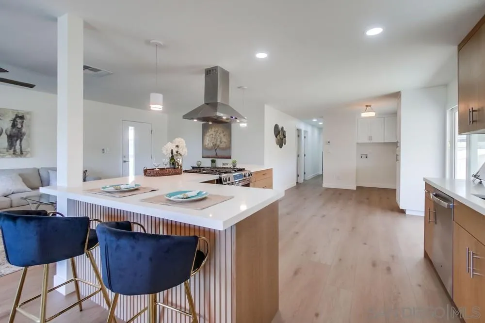 https://cdn.realtyfeed.com/cdn/127/260008504/a3ad75c6614fe0e50eb06a0fb8adf5ba.webp