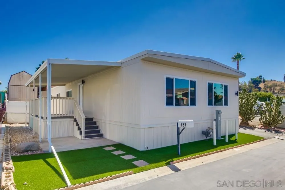 https://cdn.realtyfeed.com/cdn/127/260008504/c82d738f03679bb4de6f22acff7c864c.webp