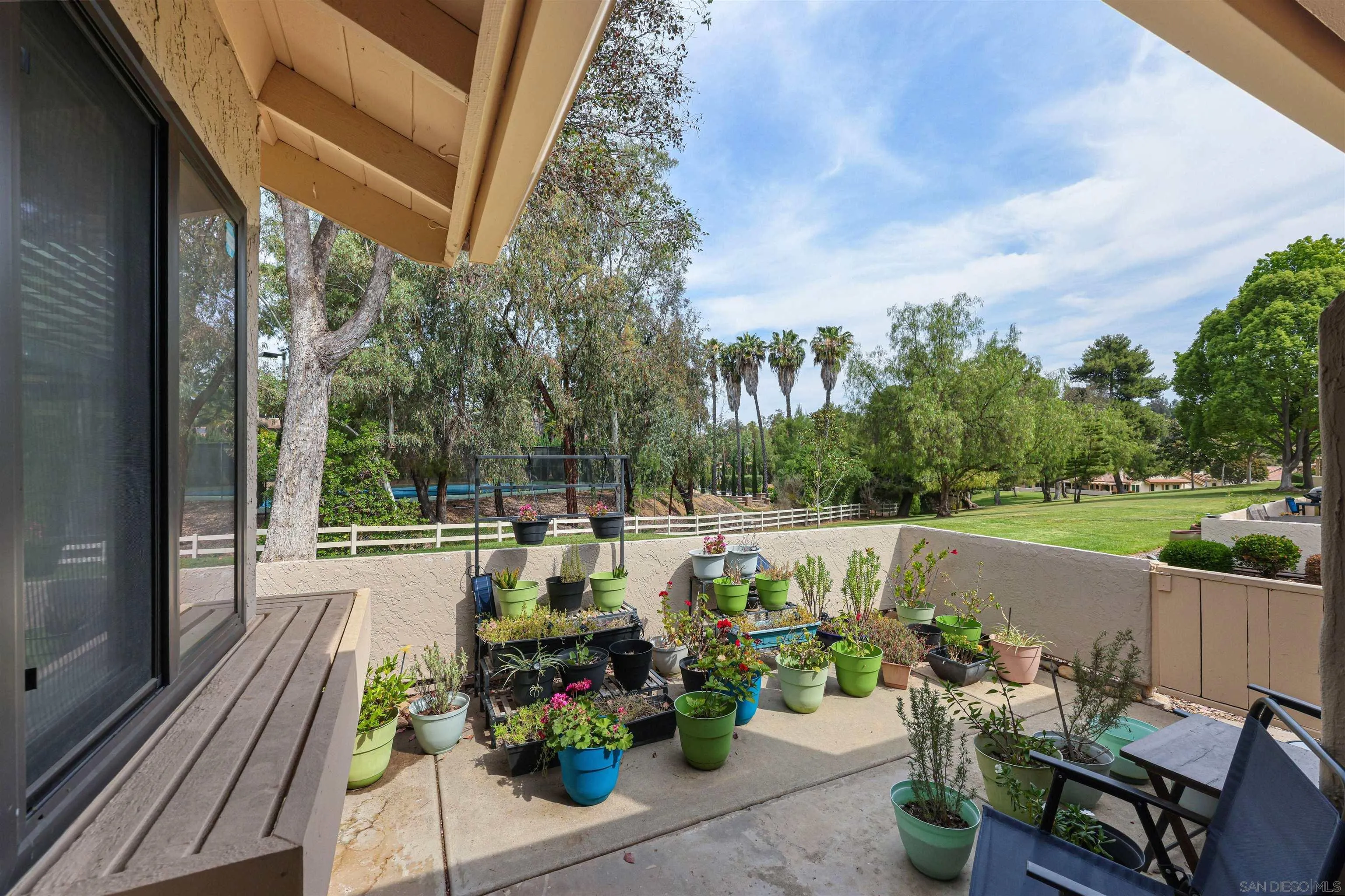 Photo #5: 260008506 Listing: Photo #5