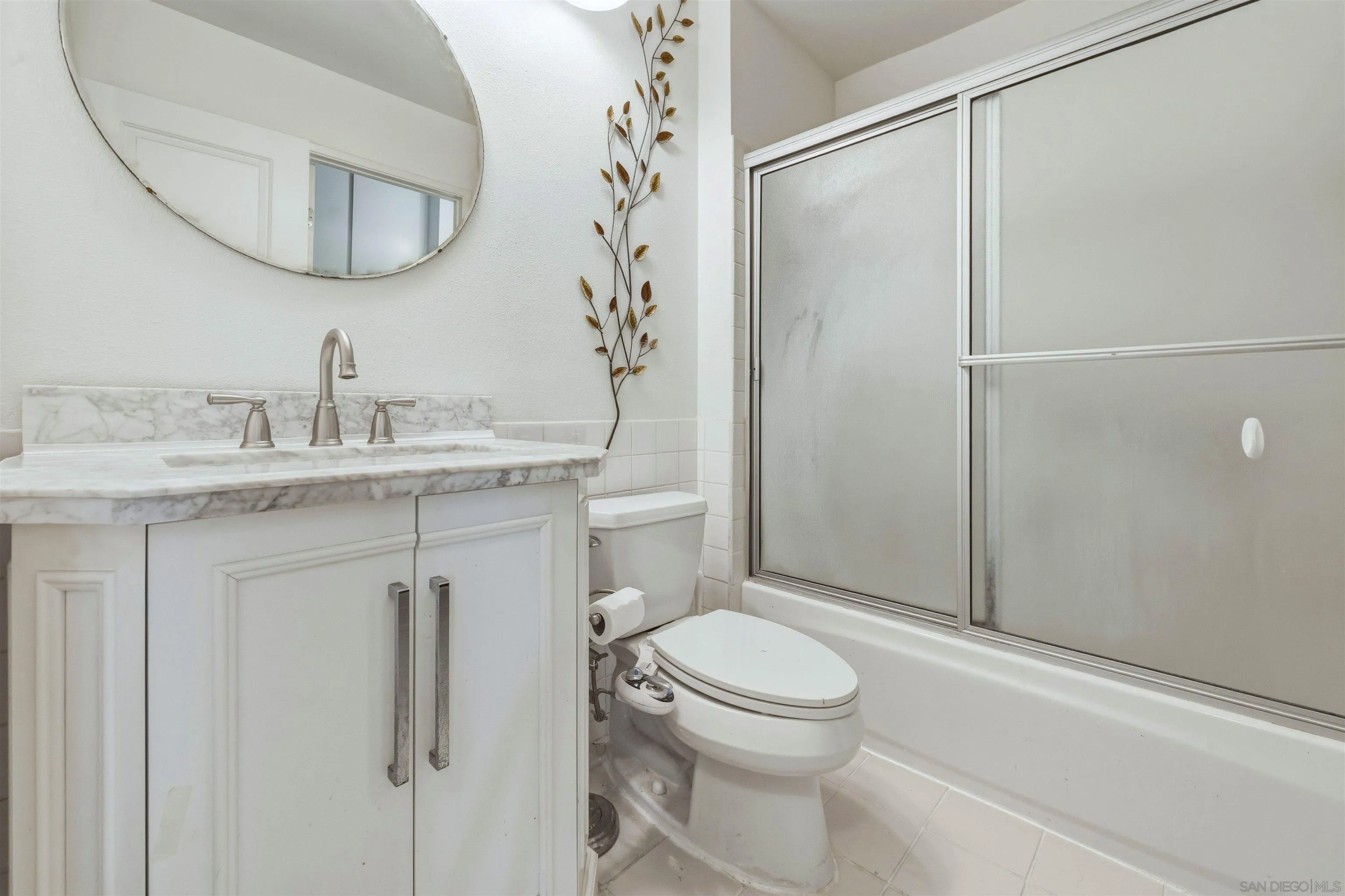 Photo #12: 260008506 Listing: Photo #12