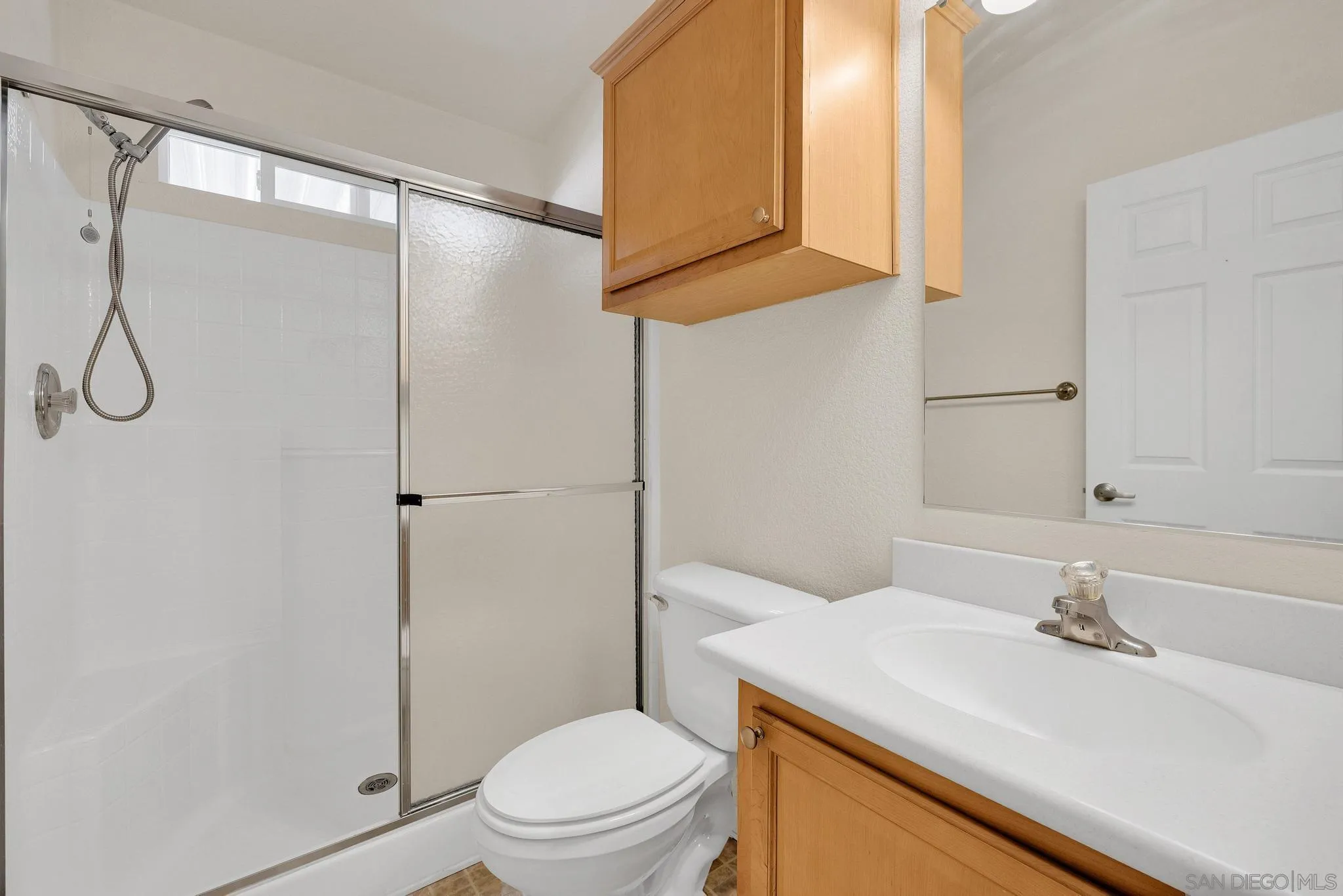 https://cdn.realtyfeed.com/cdn/127/260008508/0d22296a9c7a4cefaaf70bd90667700b.webp